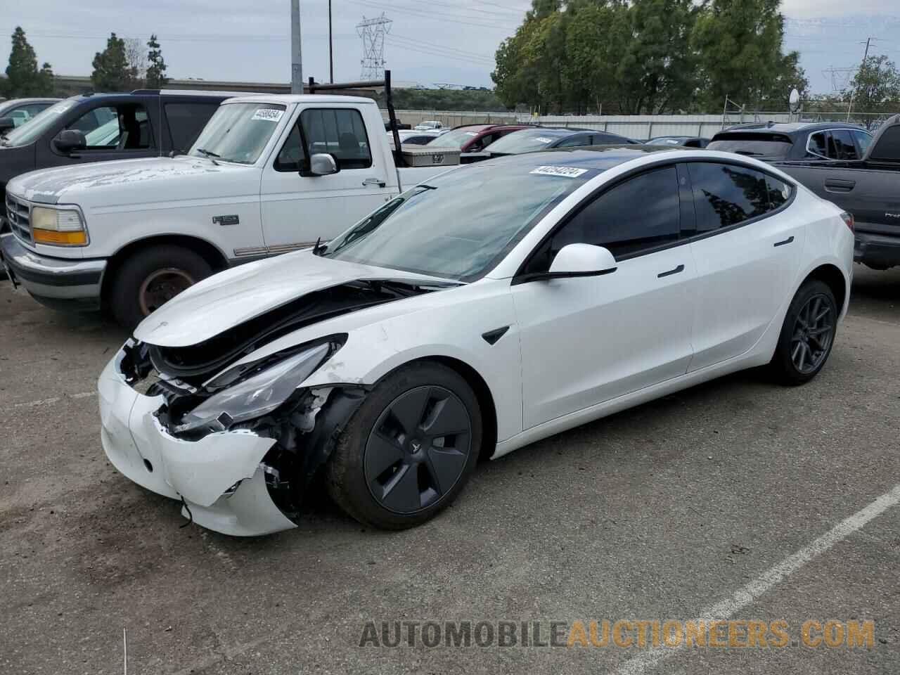 5YJ3E1EA7PF618045 TESLA MODEL 3 2023