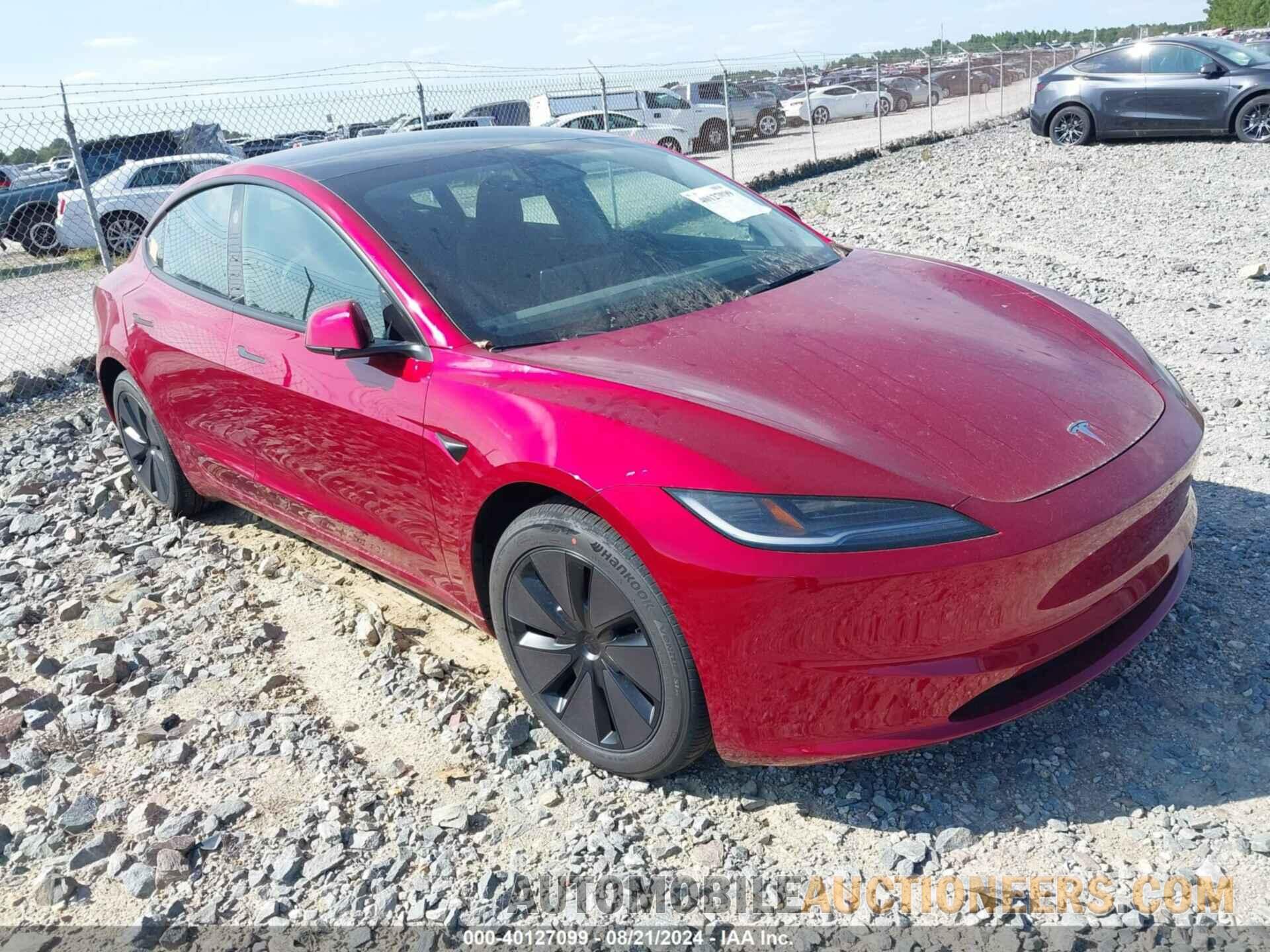 5YJ3E1EA7RF734073 TESLA MODEL 3 2024