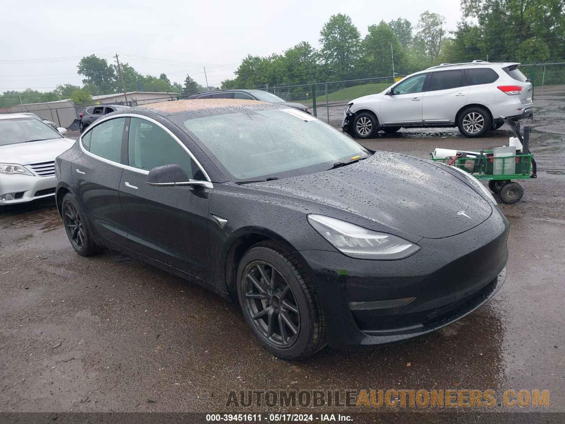 5YJ3E1EA8JF010154 TESLA MODEL 3 2018