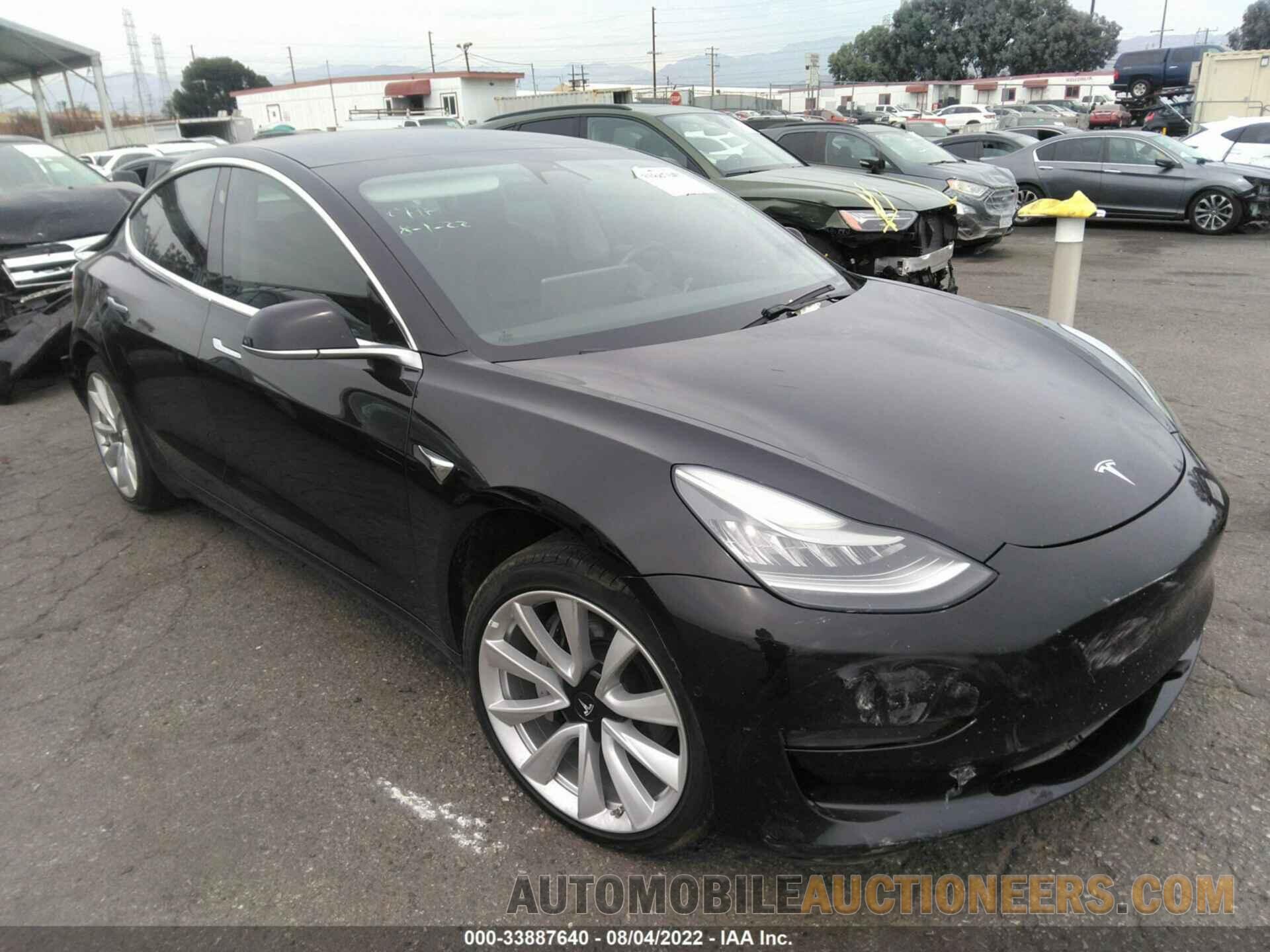 5YJ3E1EA8JF011935 TESLA MODEL 3 2018