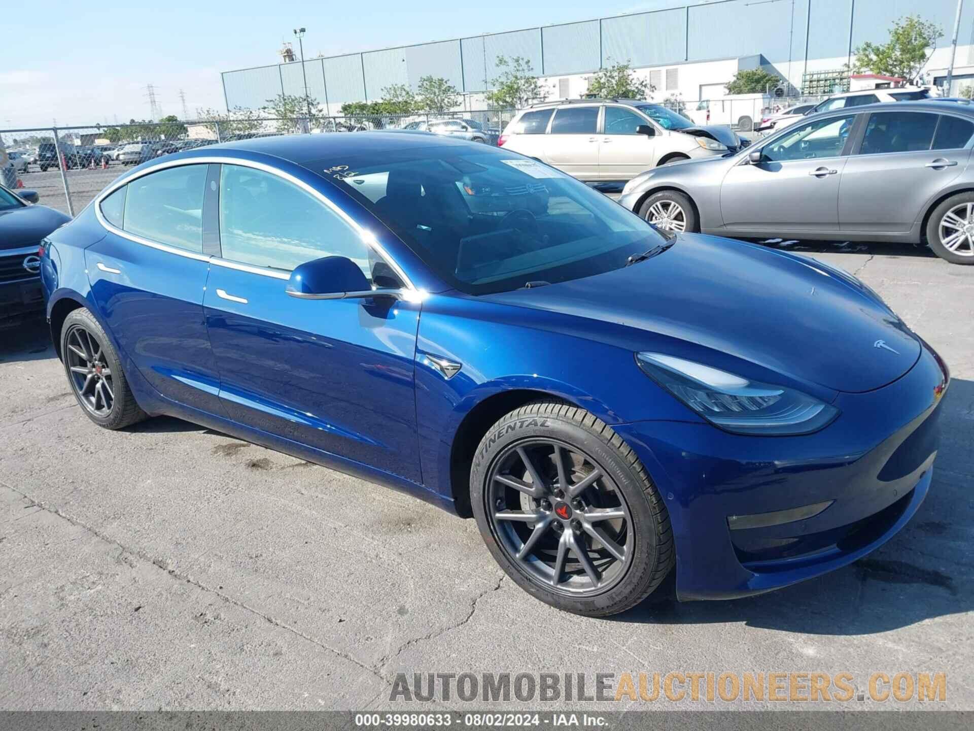 5YJ3E1EA8JF032557 TESLA MODEL 3 2018