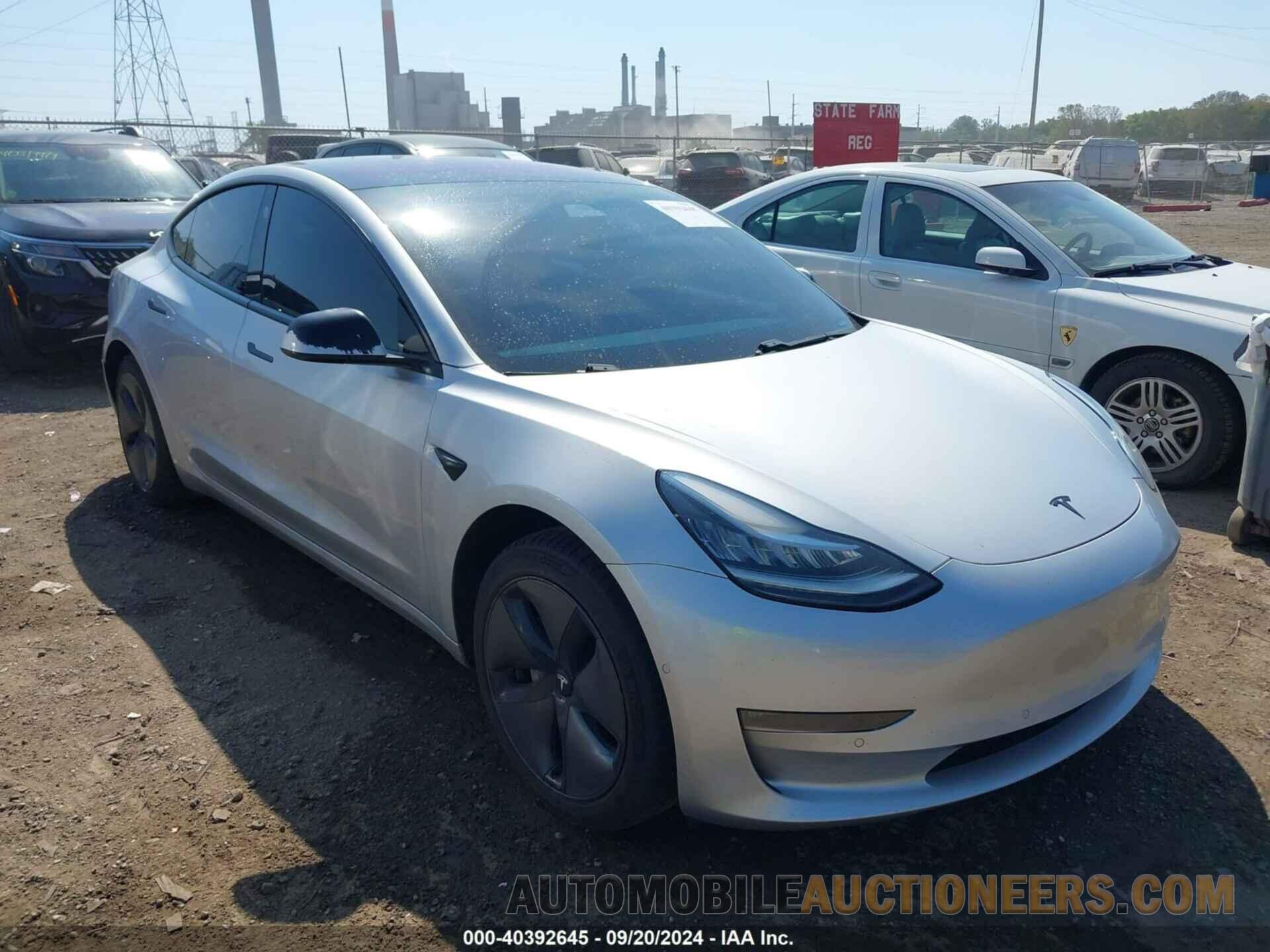 5YJ3E1EA8JF037547 TESLA MODEL 3 2018