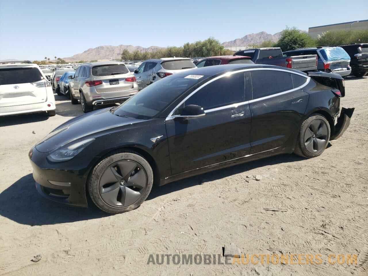 5YJ3E1EA8JF039427 TESLA MODEL 3 2018