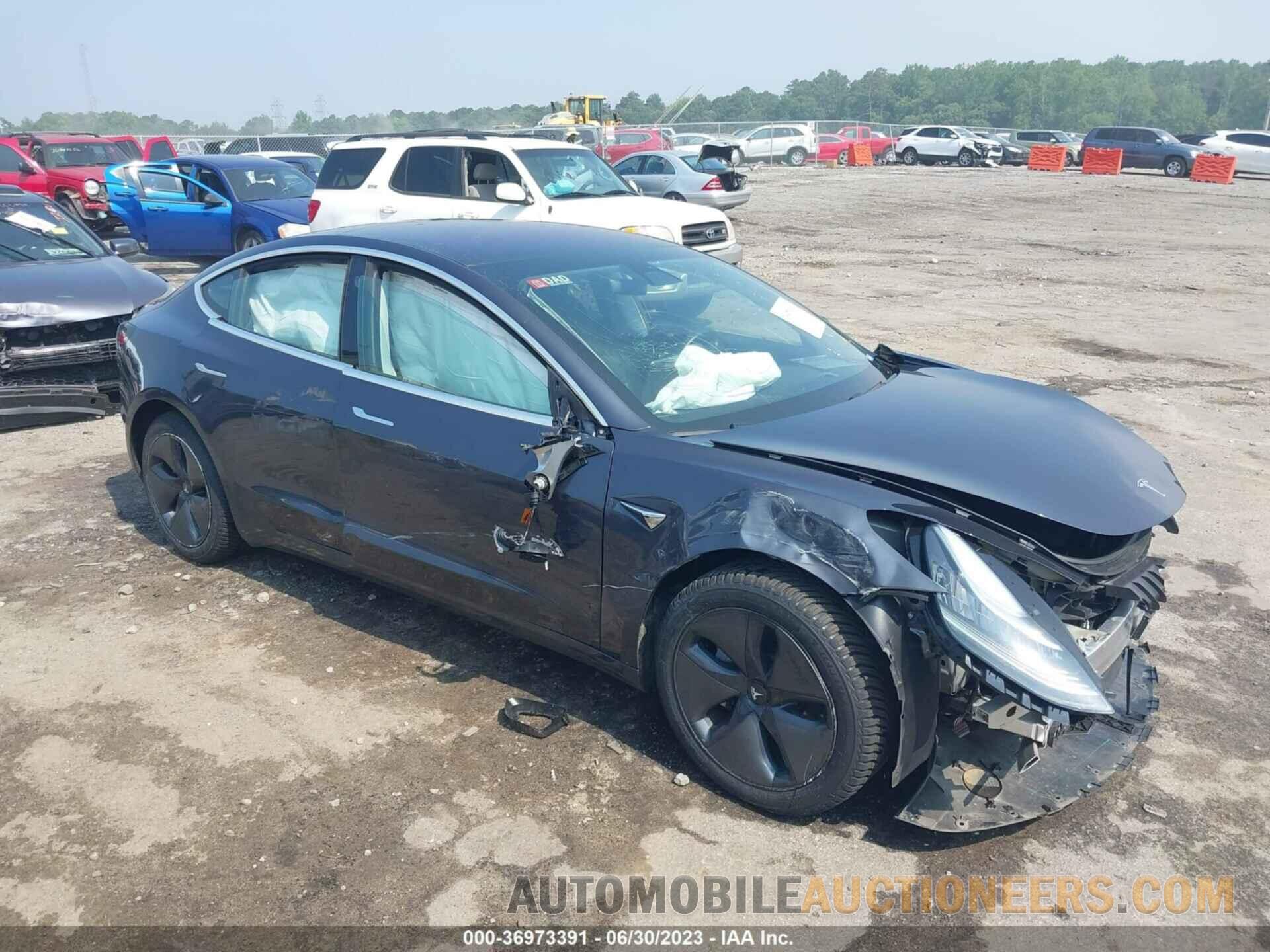 5YJ3E1EA8JF039623 TESLA MODEL 3 2018