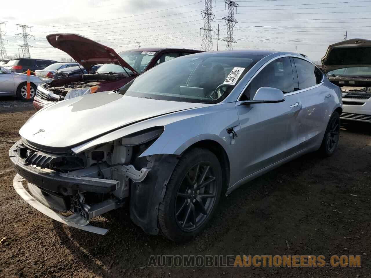 5YJ3E1EA8JF040321 TESLA MODEL 3 2018