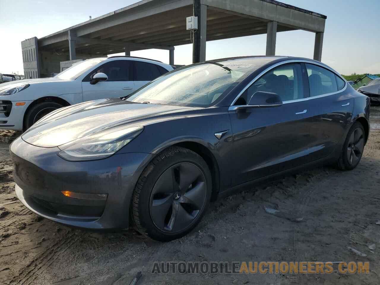 5YJ3E1EA8JF040948 TESLA MODEL 3 2018