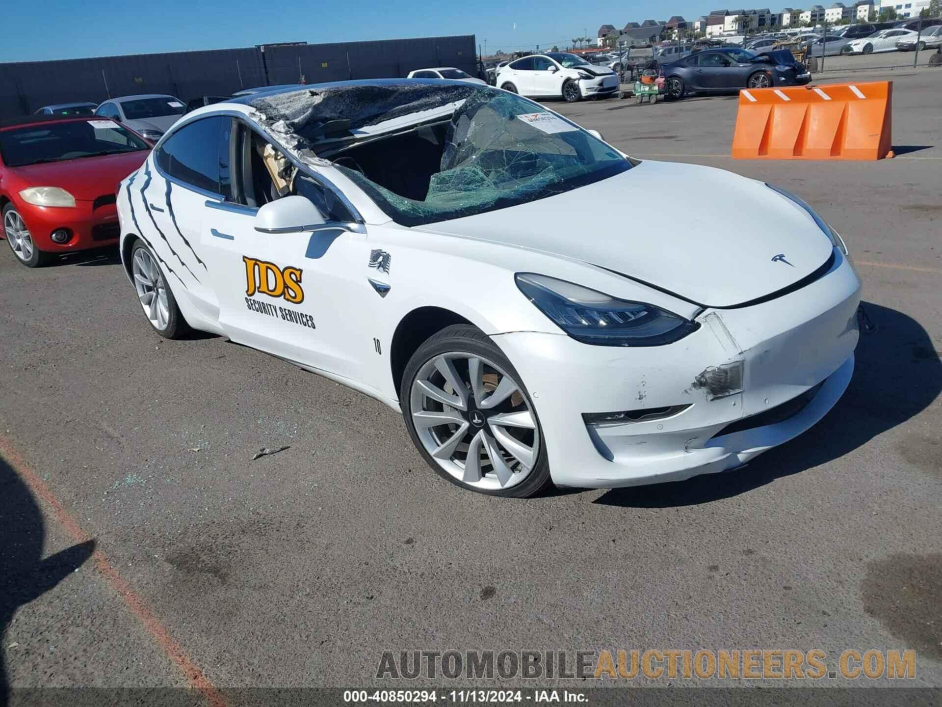 5YJ3E1EA8JF108200 TESLA MODEL 3 2018