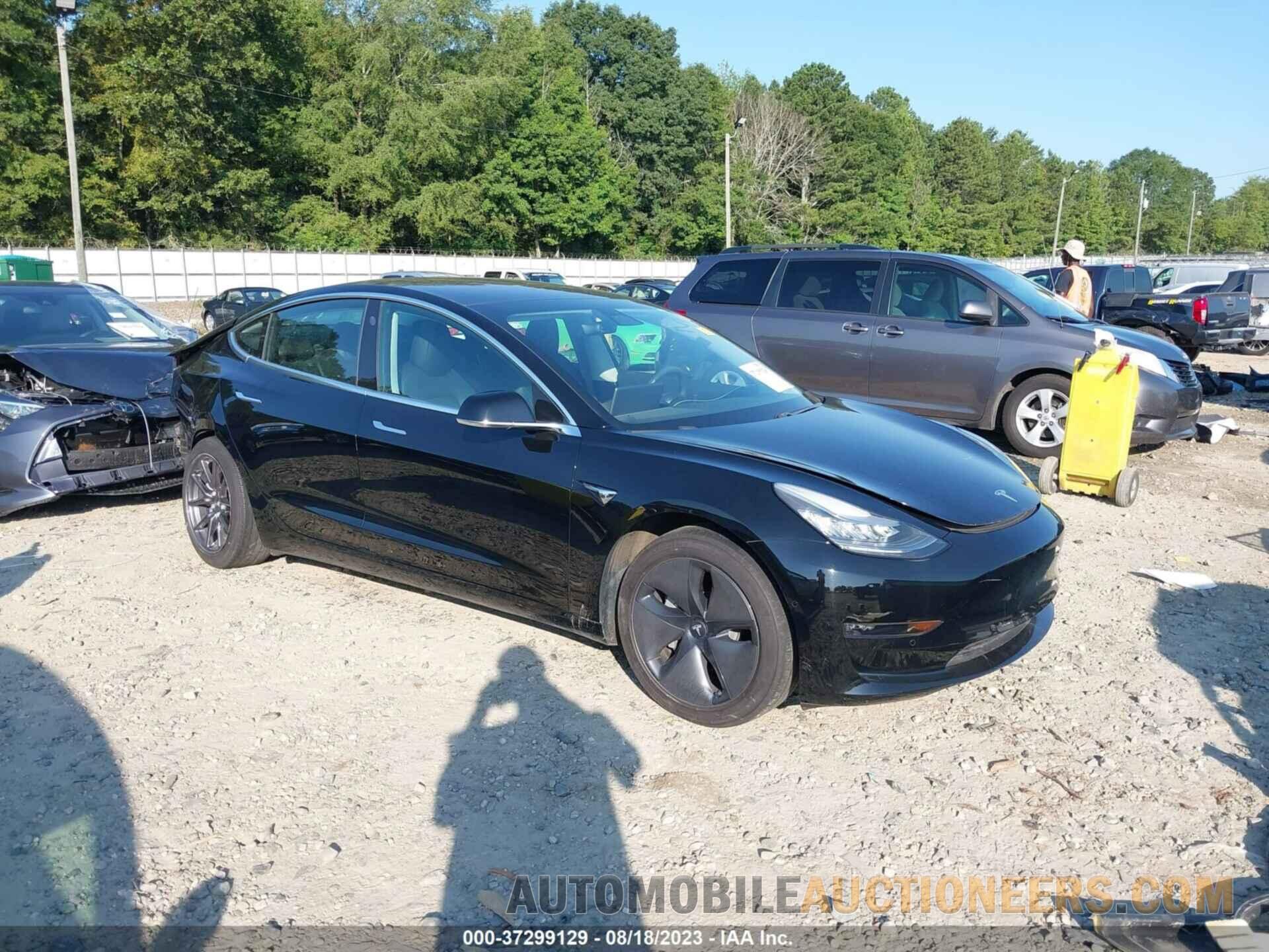 5YJ3E1EA8JF123022 TESLA MODEL 3 2018