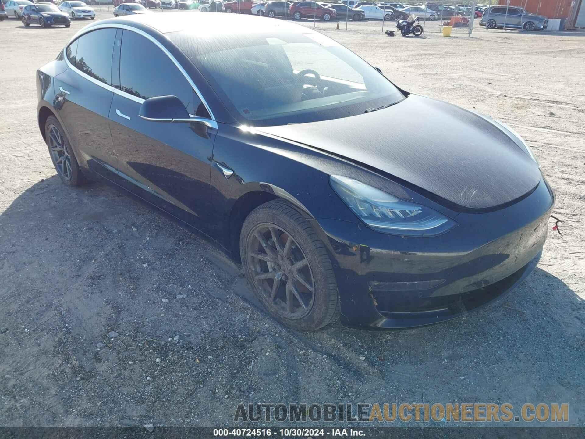 5YJ3E1EA8JF152889 TESLA MODEL 3 2018