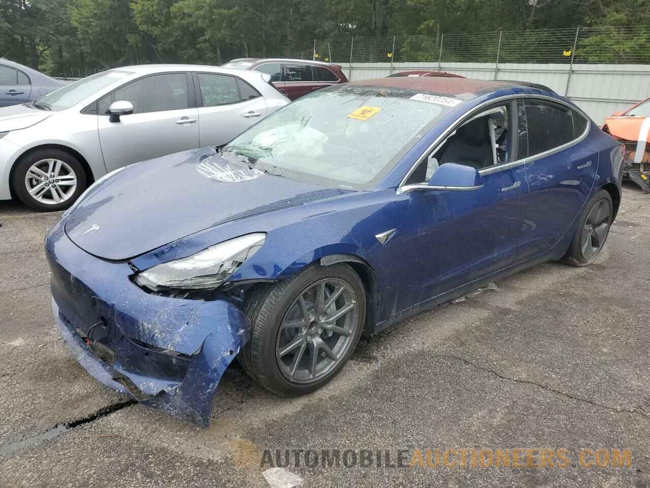 5YJ3E1EA8JF154352 TESLA MODEL 3 2018