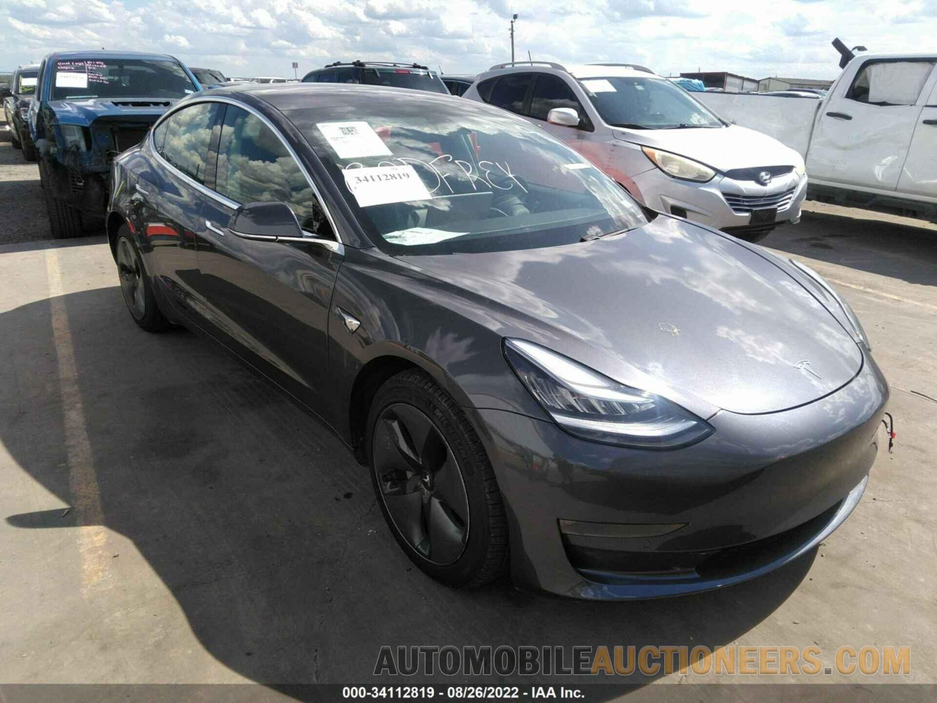 5YJ3E1EA8JF158904 TESLA MODEL 3 2018