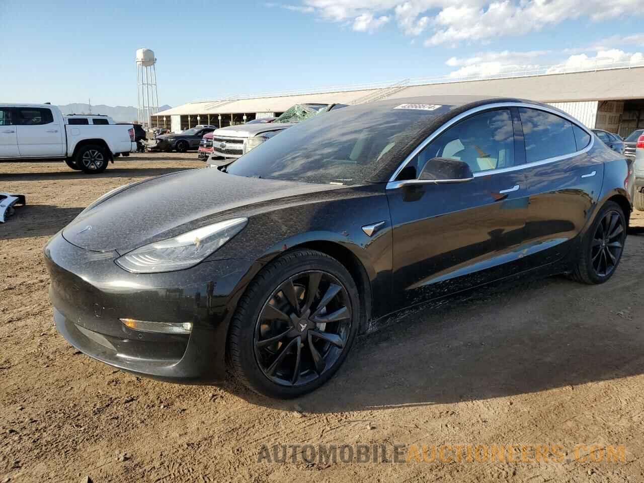 5YJ3E1EA8JF171331 TESLA MODEL 3 2018