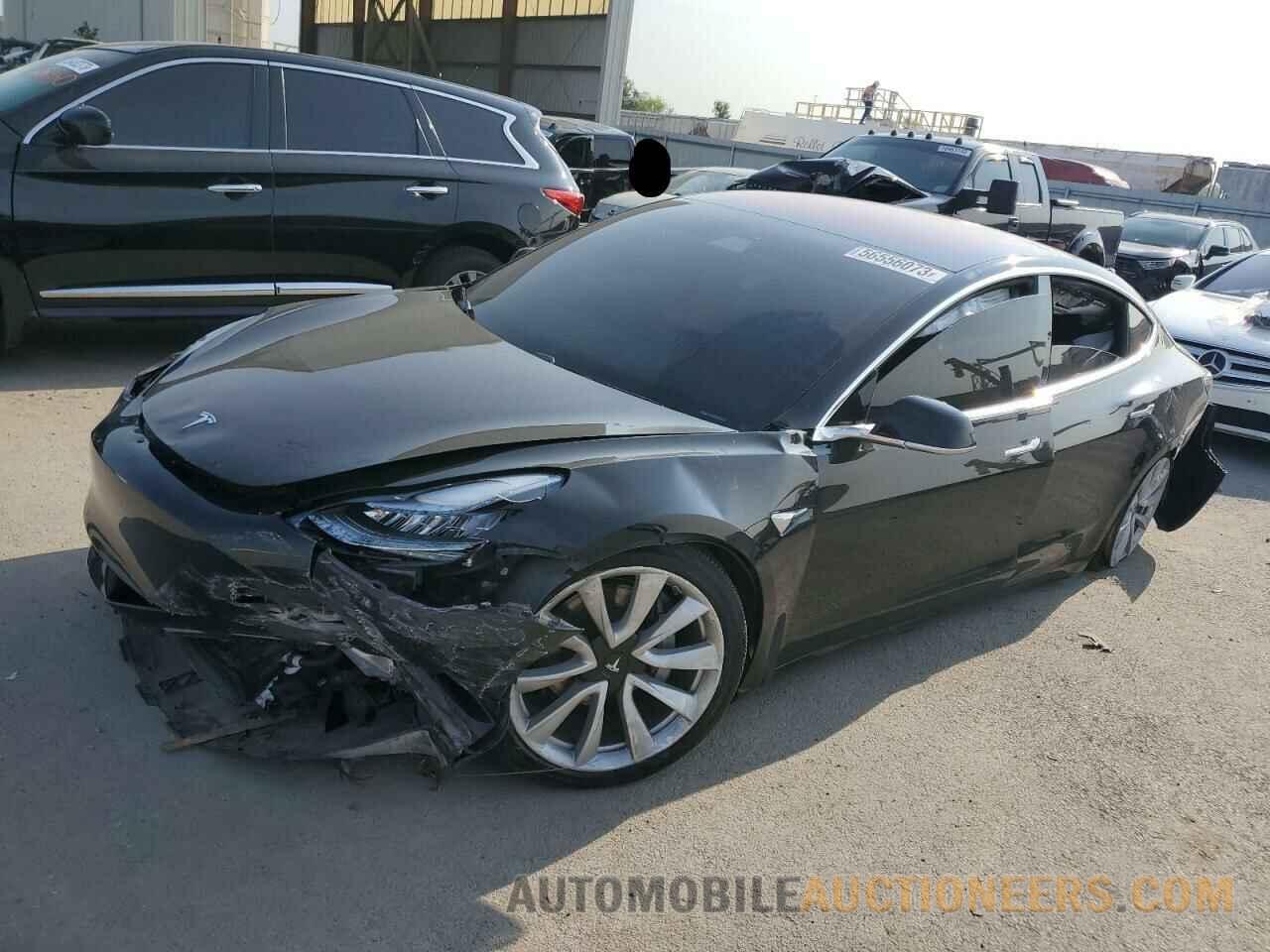 5YJ3E1EA8KF193265 TESLA MODEL 3 2019