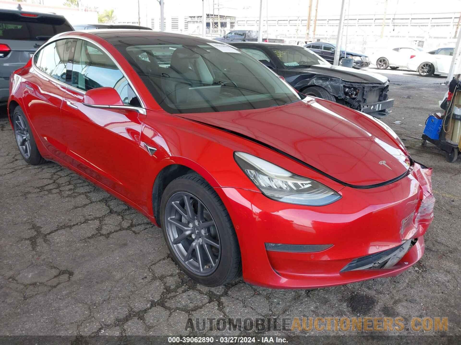 5YJ3E1EA8KF197266 TESLA MODEL 3 2019