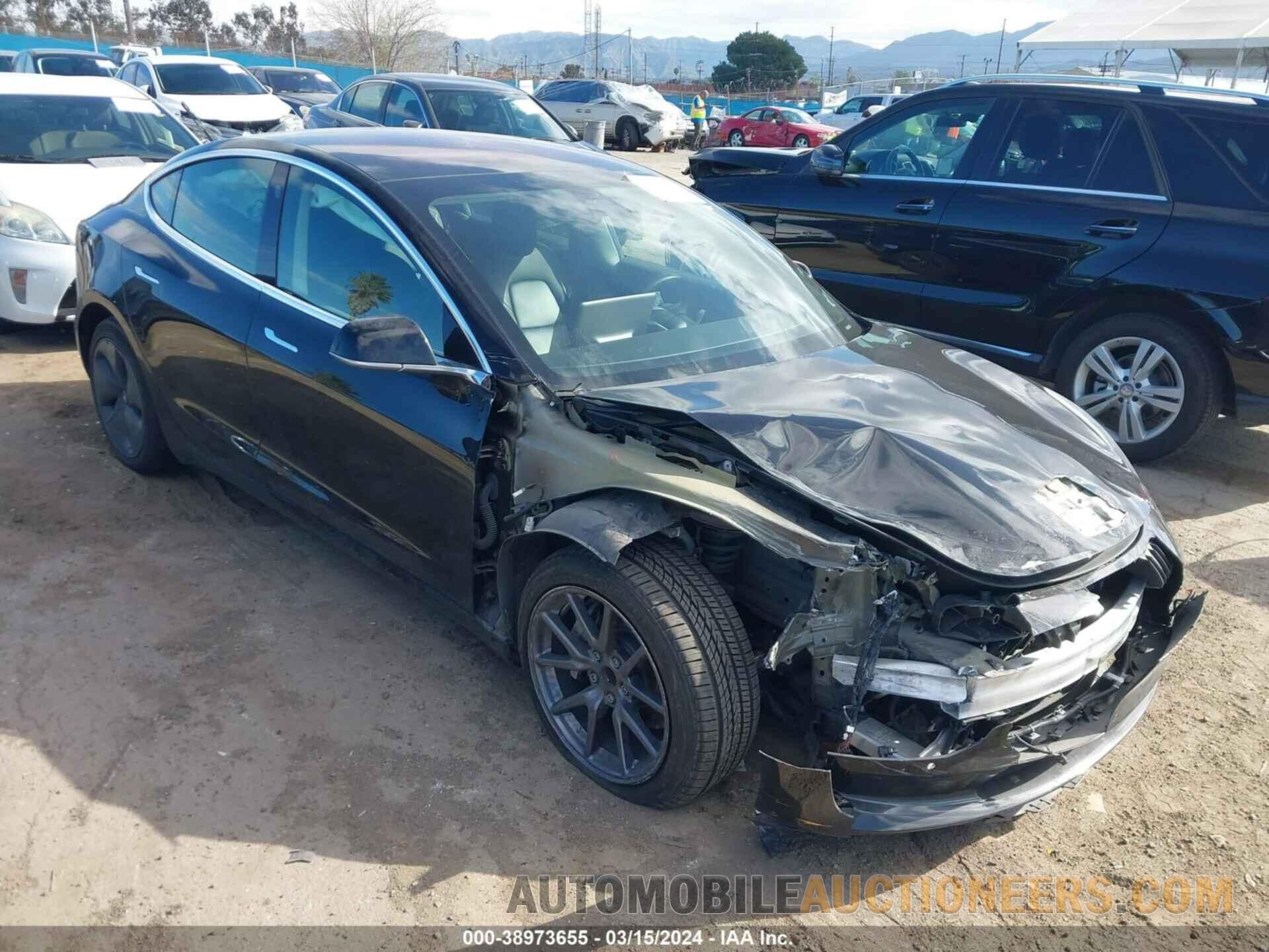 5YJ3E1EA8KF296511 TESLA MODEL 3 2019