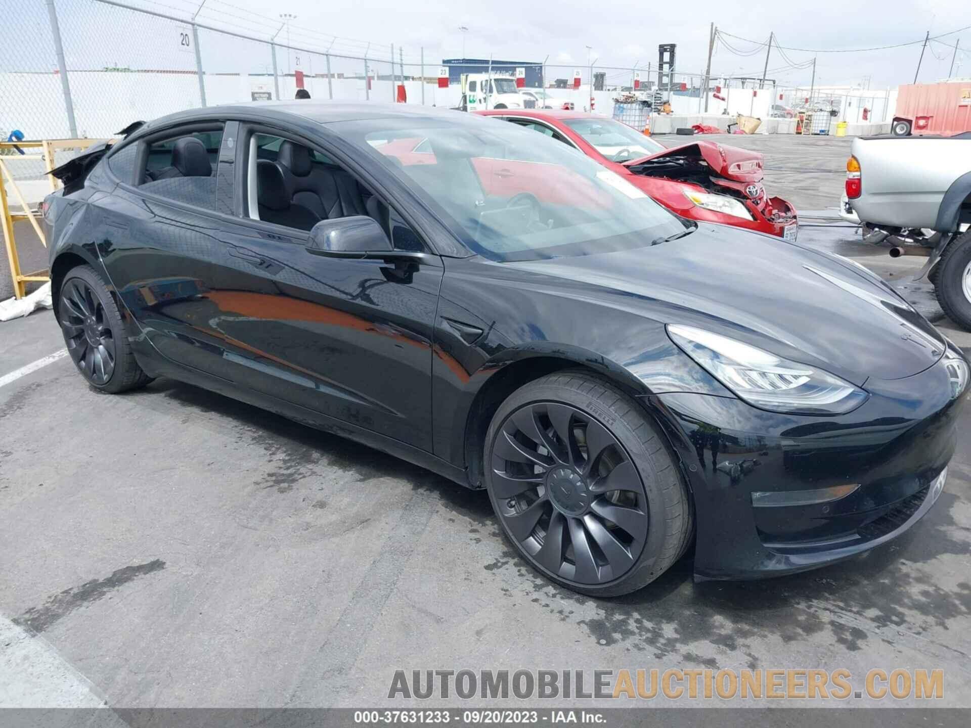 5YJ3E1EA8KF297724 TESLA MODEL 3 2019