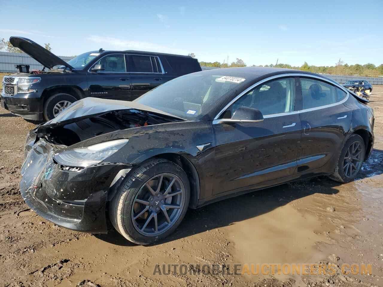 5YJ3E1EA8KF297934 TESLA MODEL 3 2019