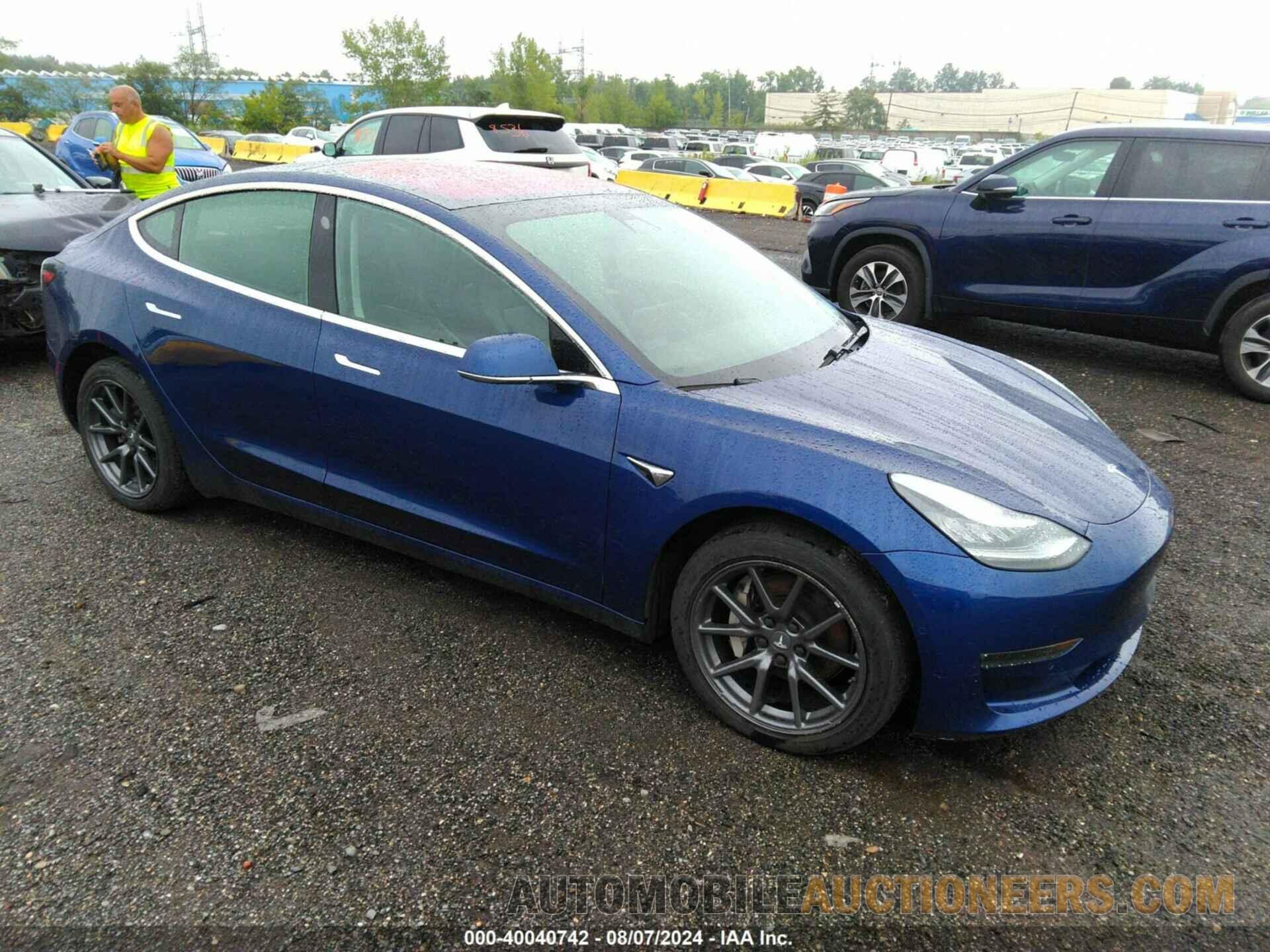 5YJ3E1EA8KF299439 TESLA MODEL 3 2019