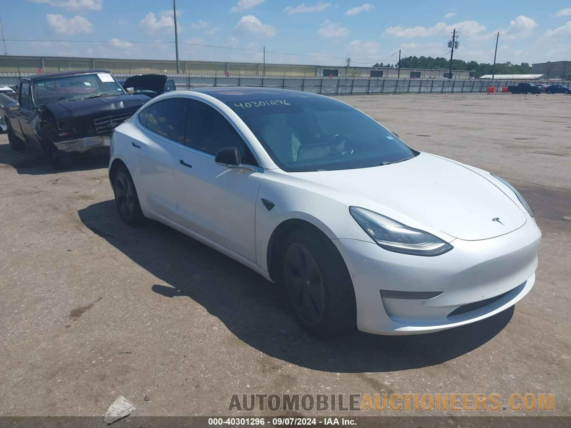 5YJ3E1EA8KF302064 TESLA MODEL 3 2019