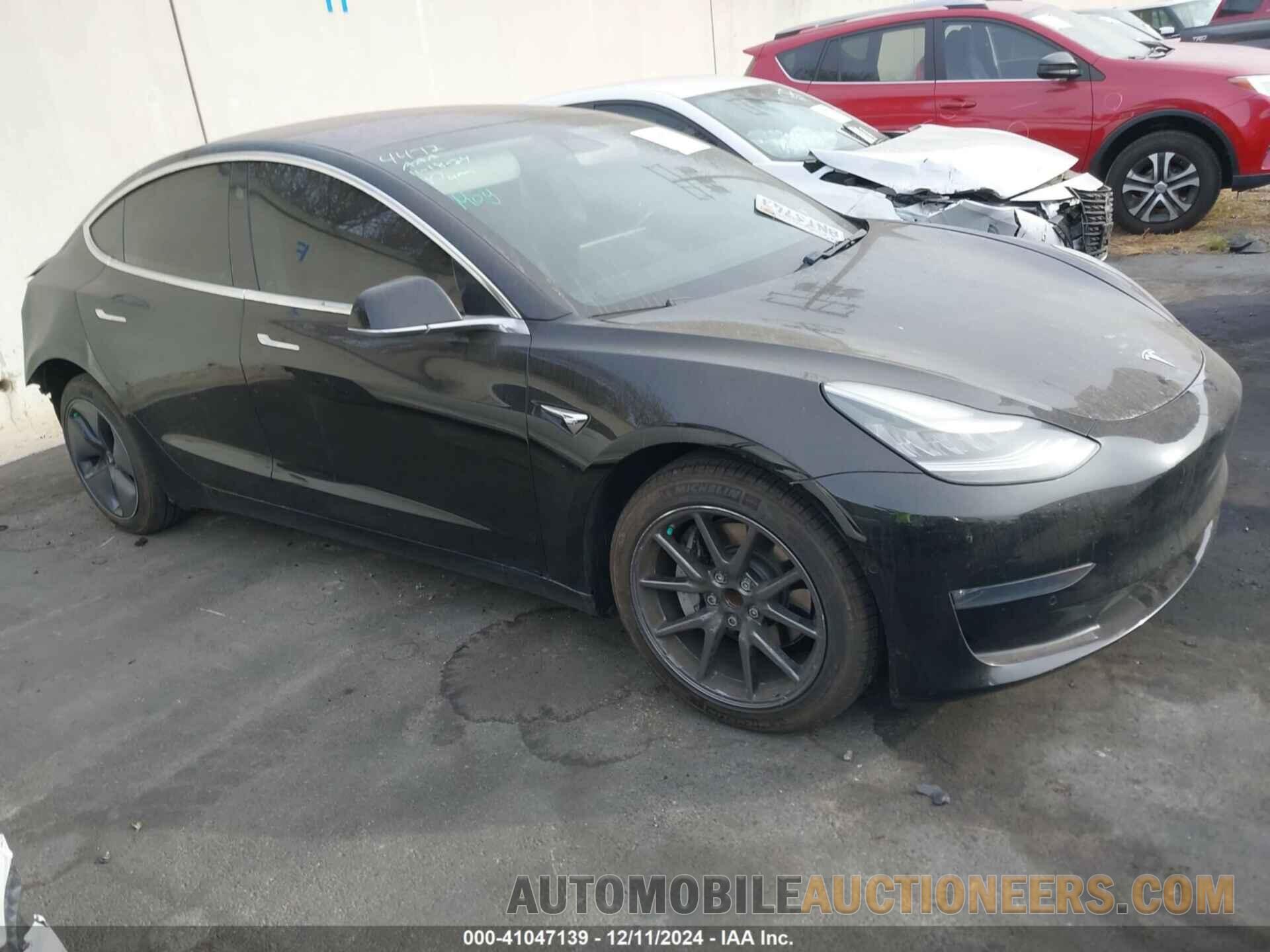 5YJ3E1EA8KF305451 TESLA MODEL 3 2019