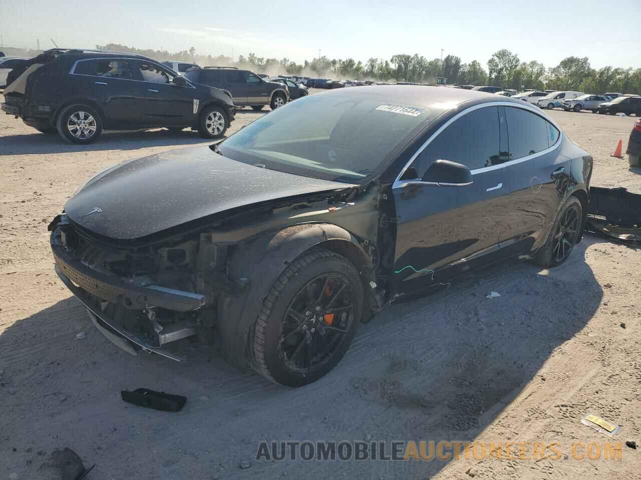 5YJ3E1EA8KF306020 TESLA MODEL 3 2019