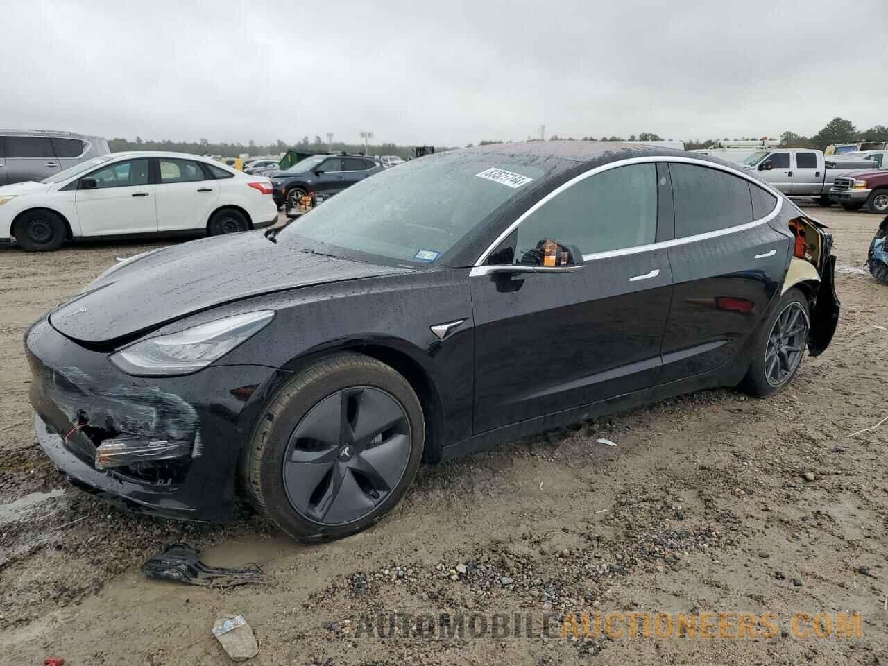 5YJ3E1EA8KF325182 TESLA MODEL 3 2019