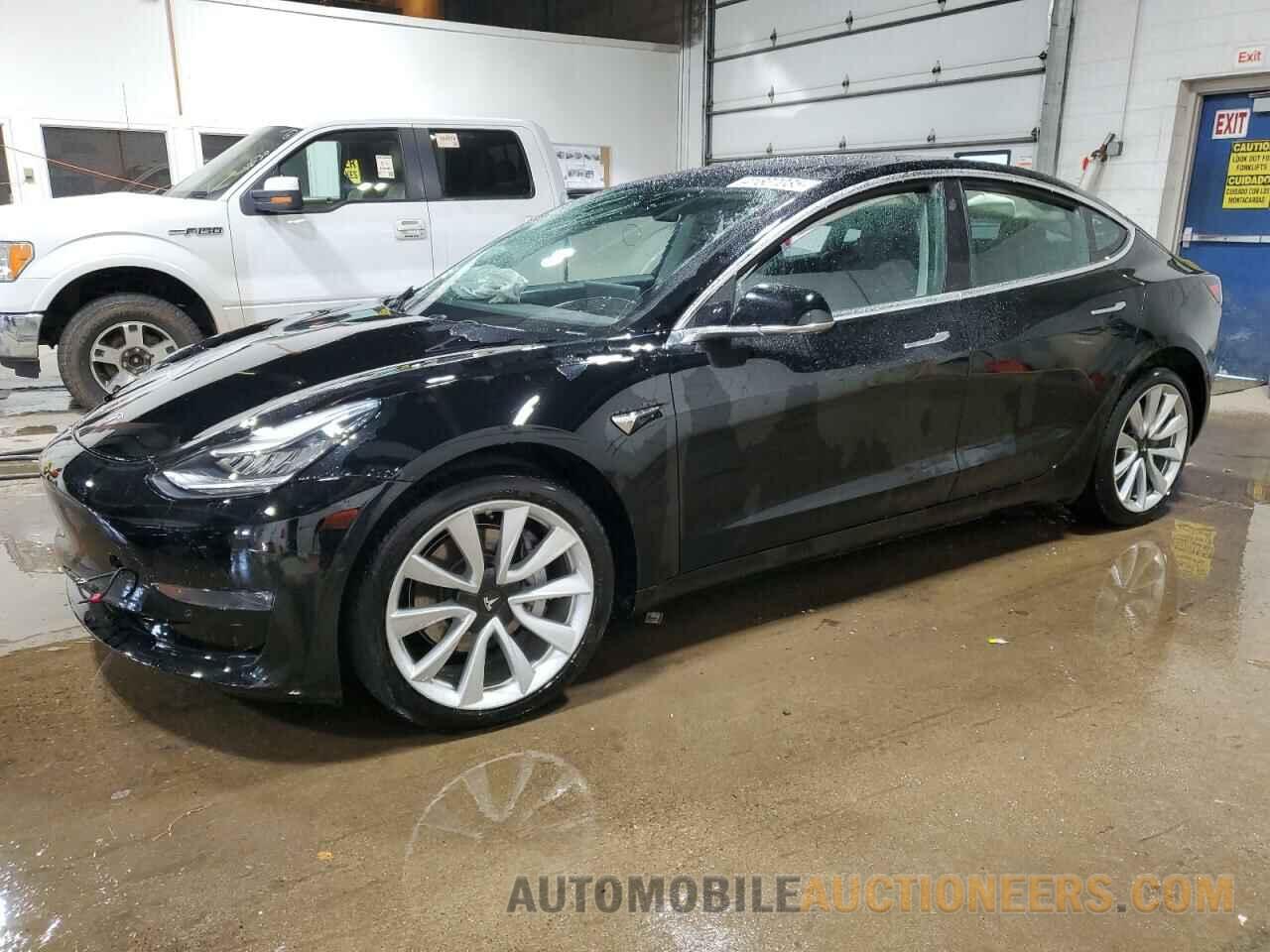 5YJ3E1EA8KF327059 TESLA MODEL 3 2019