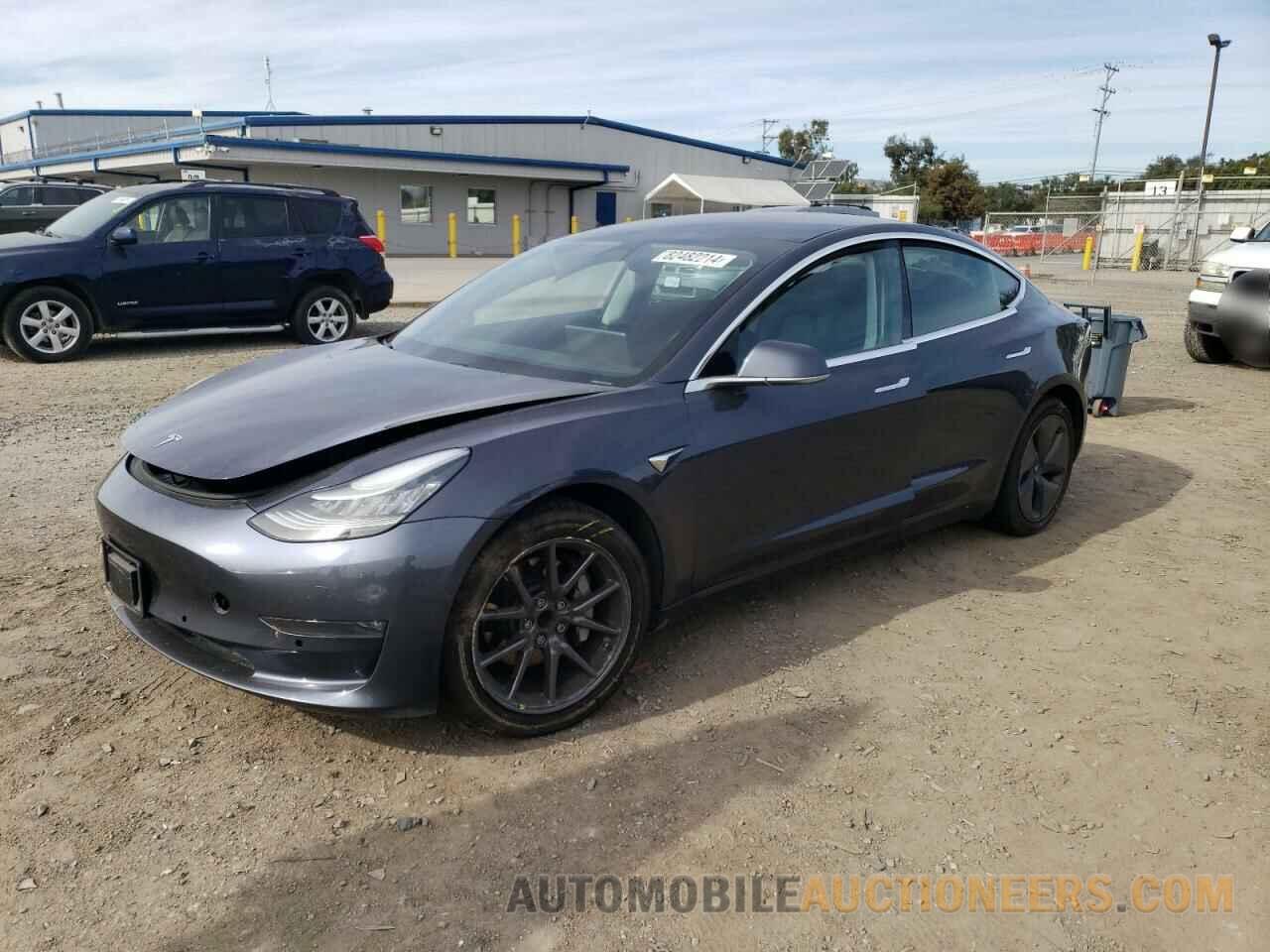 5YJ3E1EA8KF396253 TESLA MODEL 3 2019