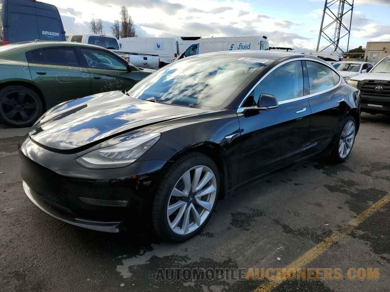 5YJ3E1EA8KF397404 TESLA MODEL 3 2019