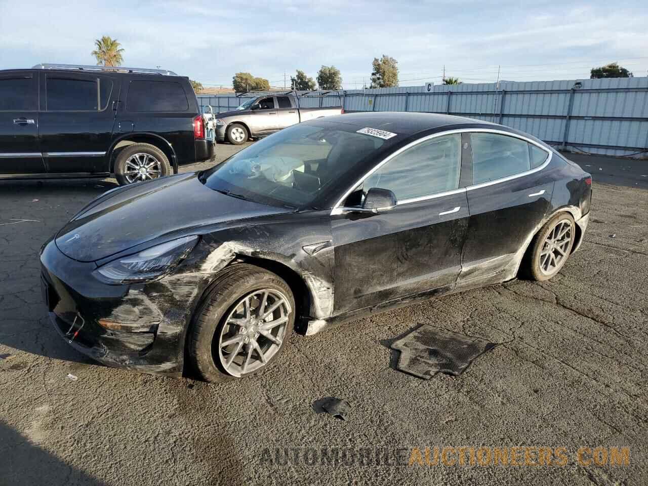 5YJ3E1EA8KF398889 TESLA MODEL 3 2019