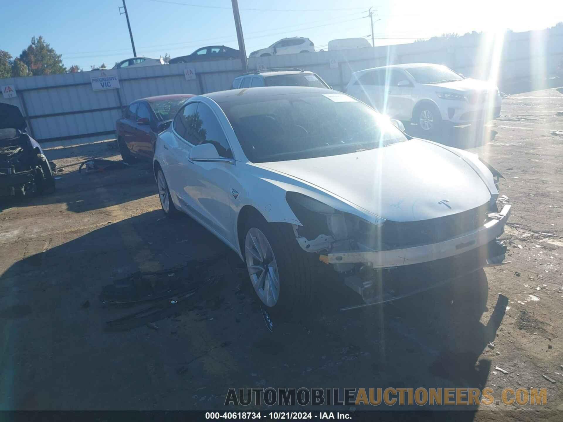 5YJ3E1EA8KF425198 TESLA MODEL 3 2019