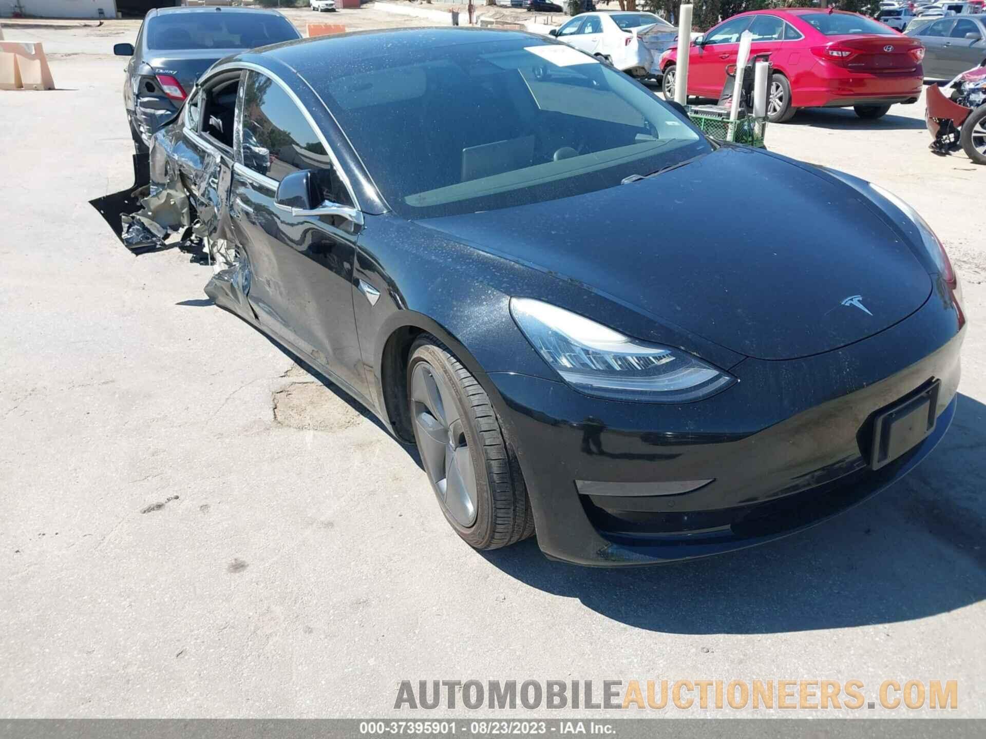 5YJ3E1EA8KF426769 TESLA MODEL 3 2019