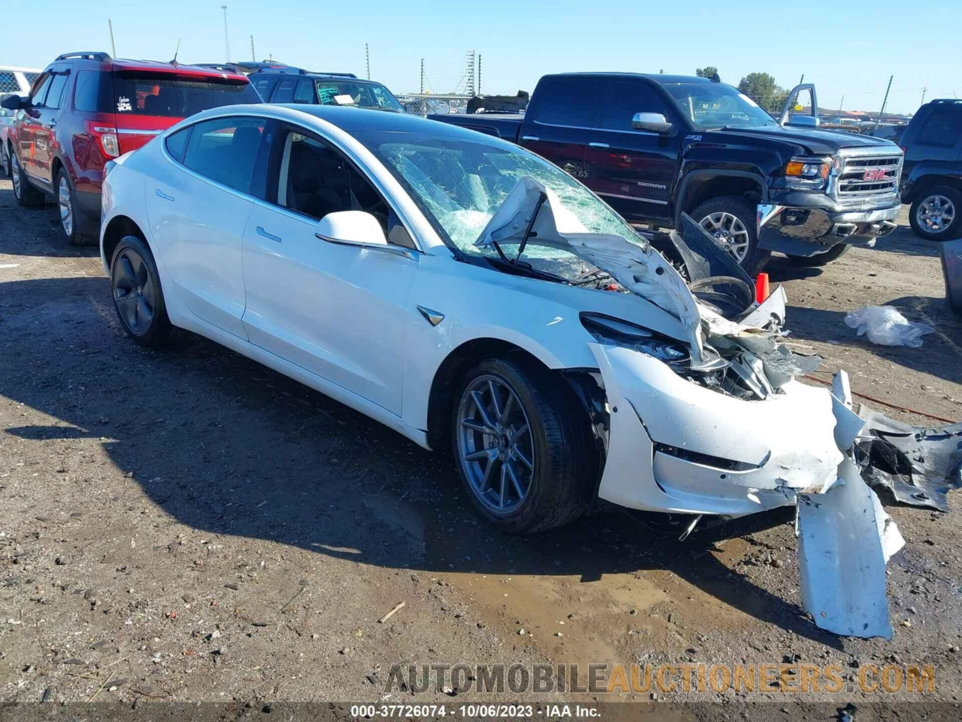 5YJ3E1EA8KF484932 TESLA MODEL 3 2019