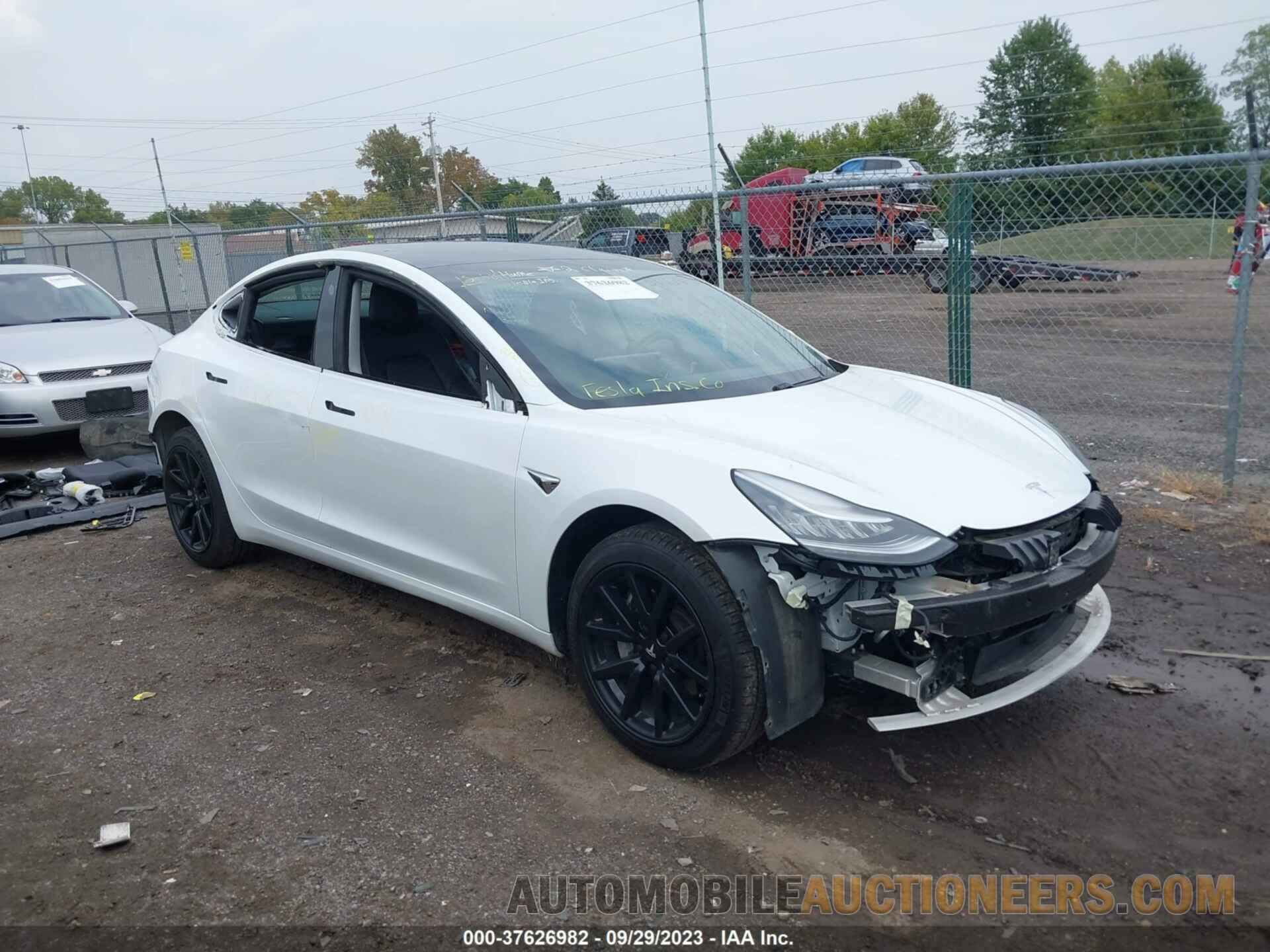 5YJ3E1EA8LF658886 TESLA MODEL 3 2020