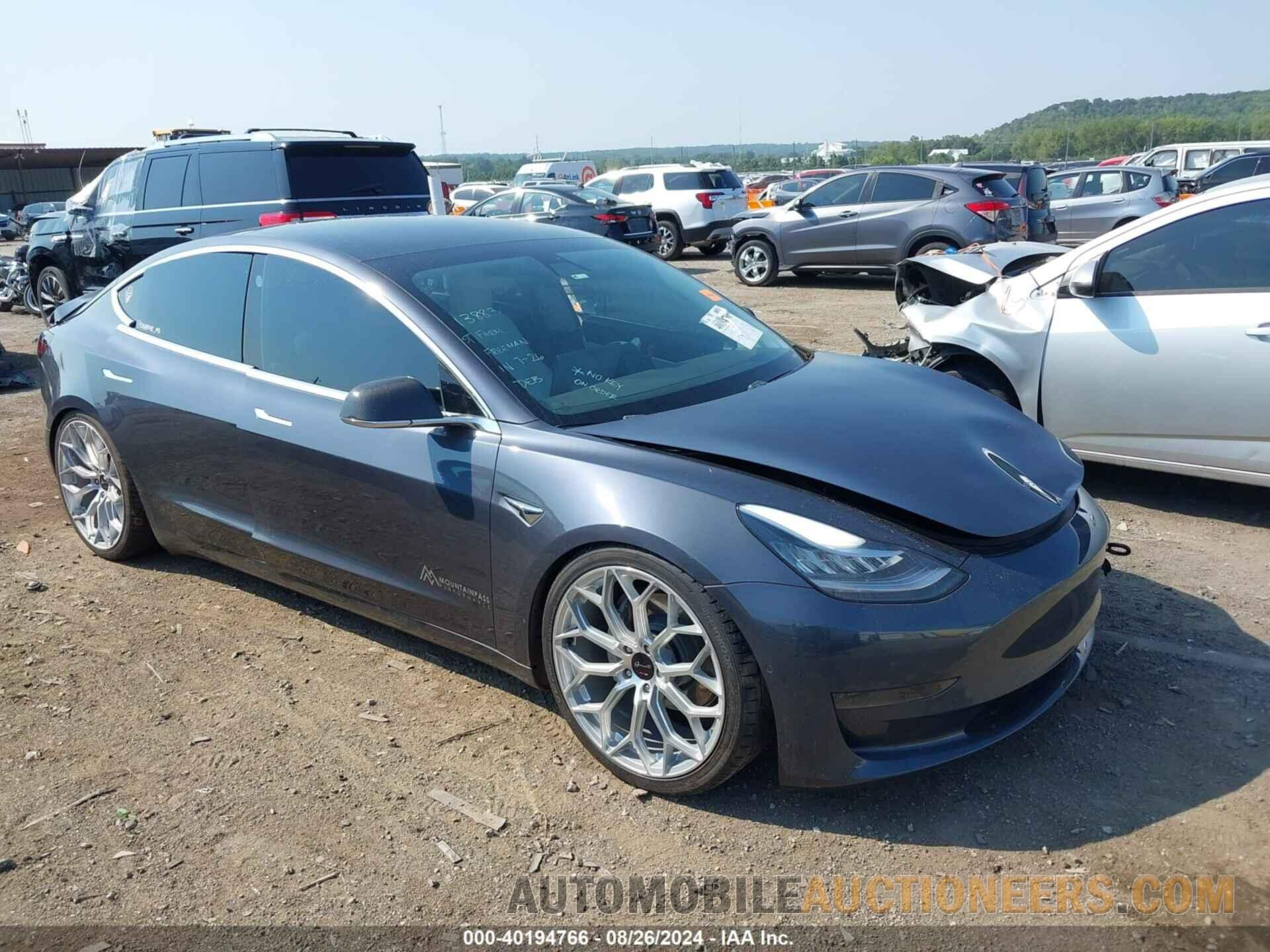 5YJ3E1EA8LF793155 TESLA MODEL 3 2020