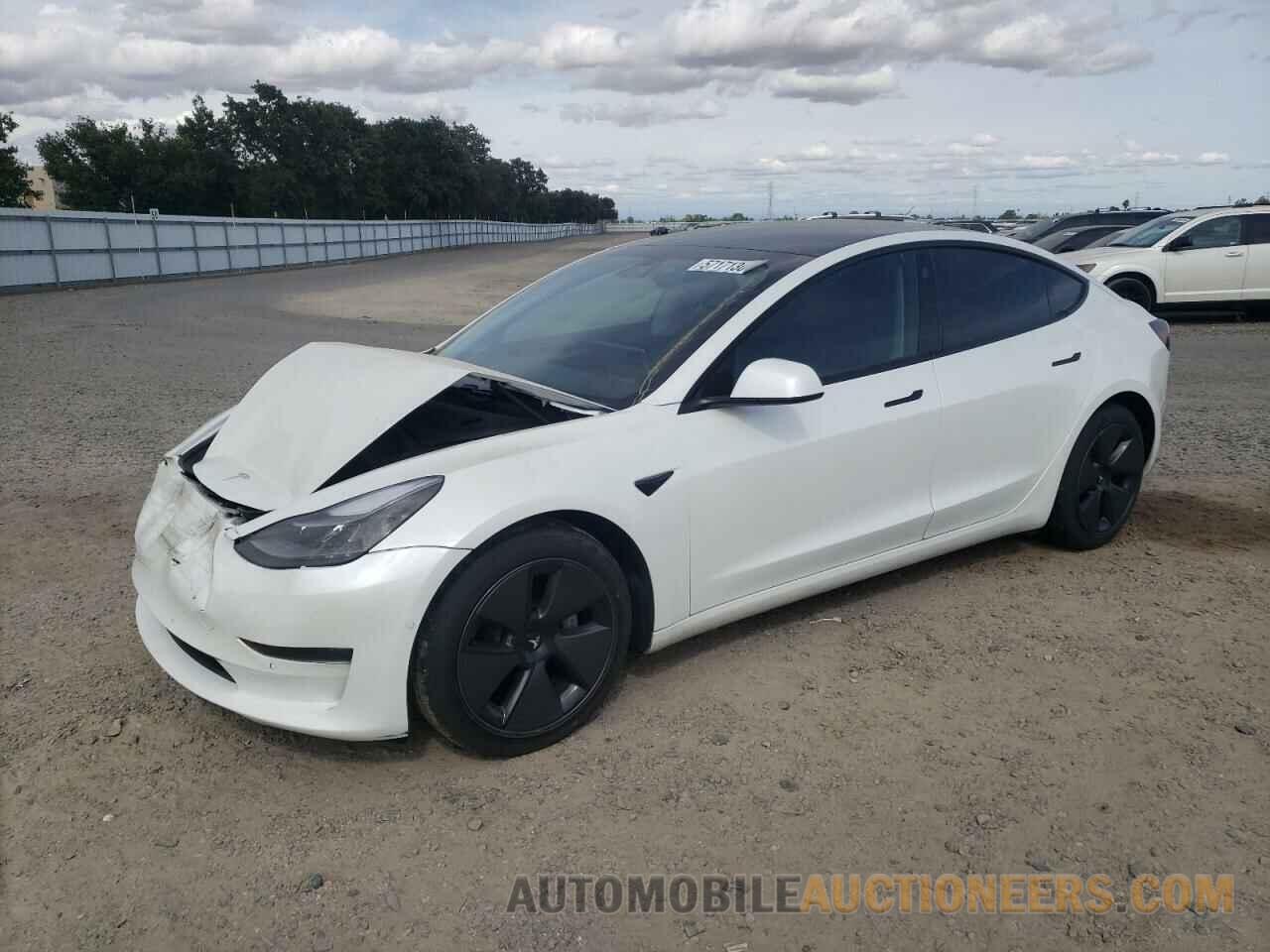 5YJ3E1EA8MF002964 TESLA MODEL 3 2021