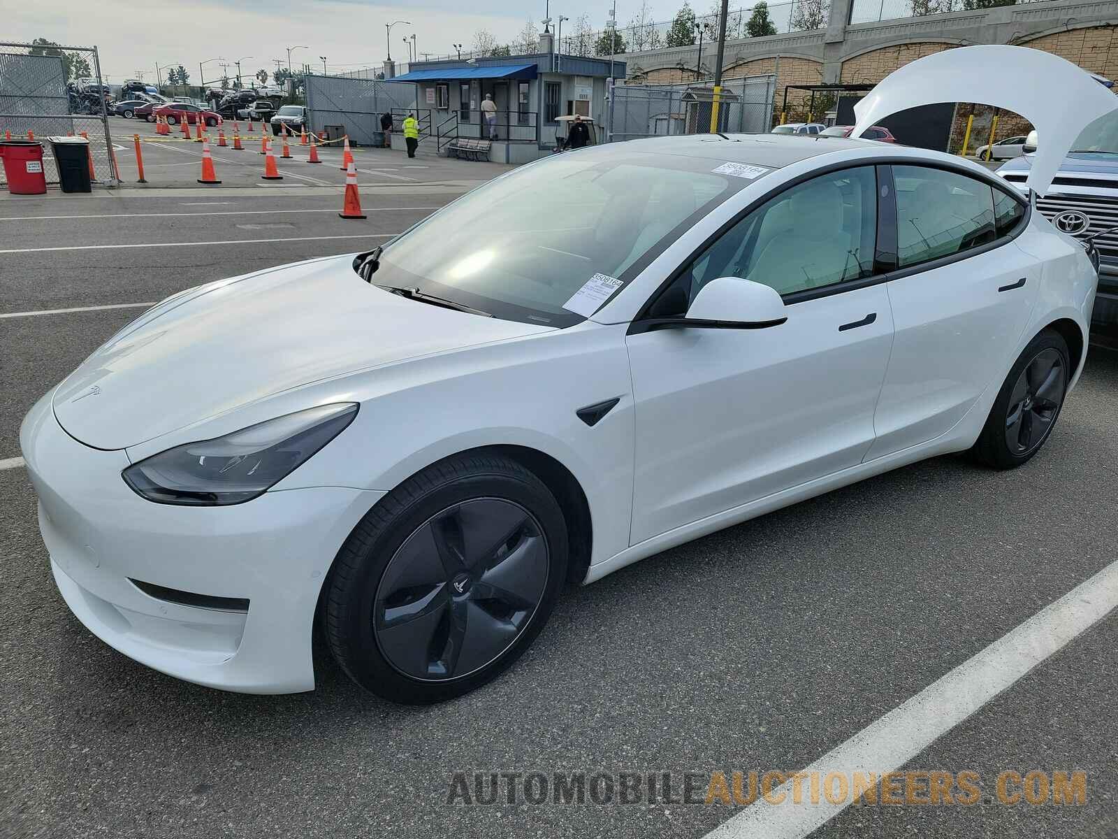 5YJ3E1EA8MF018808 Tesla Model 3 2021