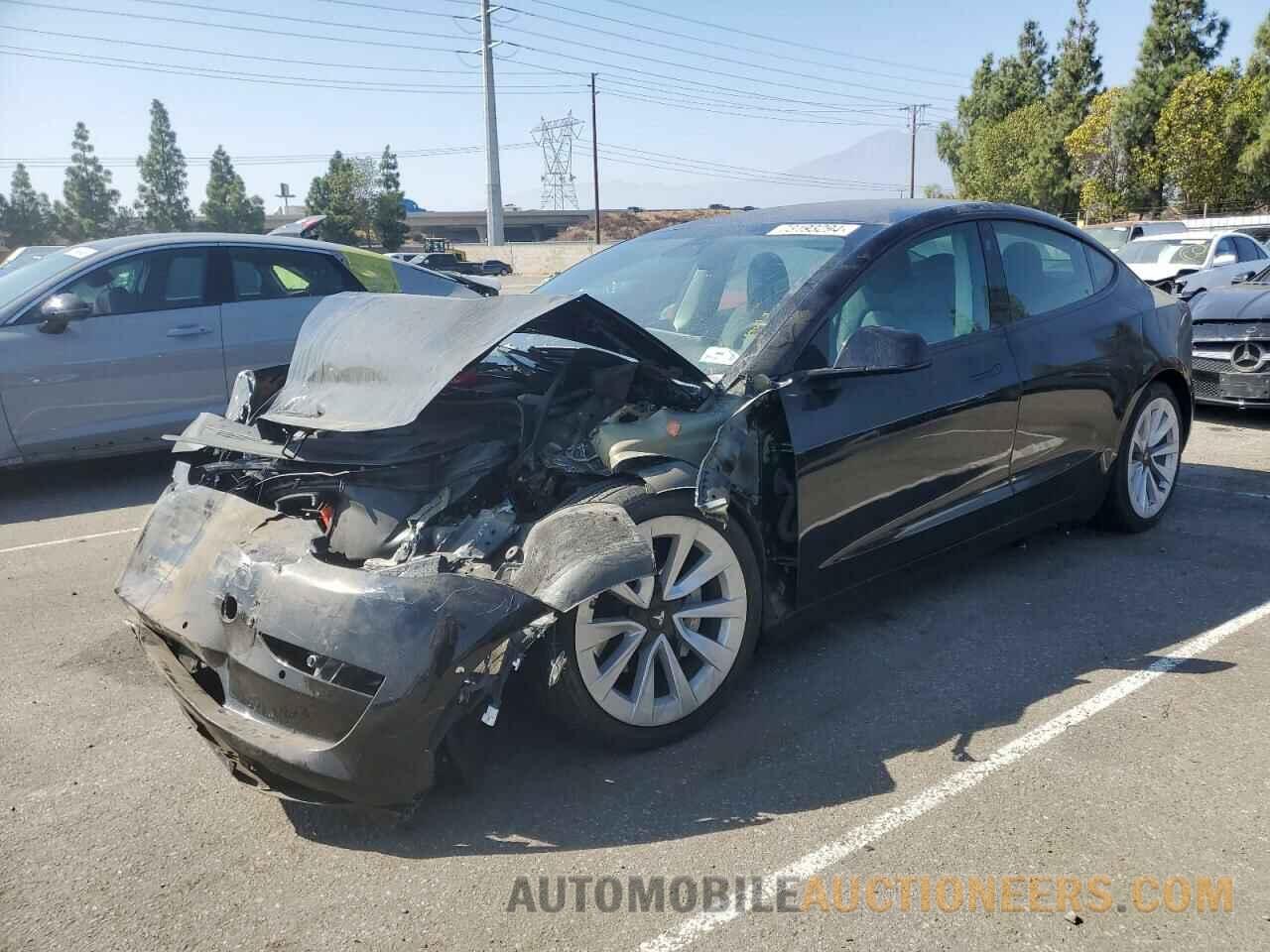 5YJ3E1EA8MF051887 TESLA MODEL 3 2021