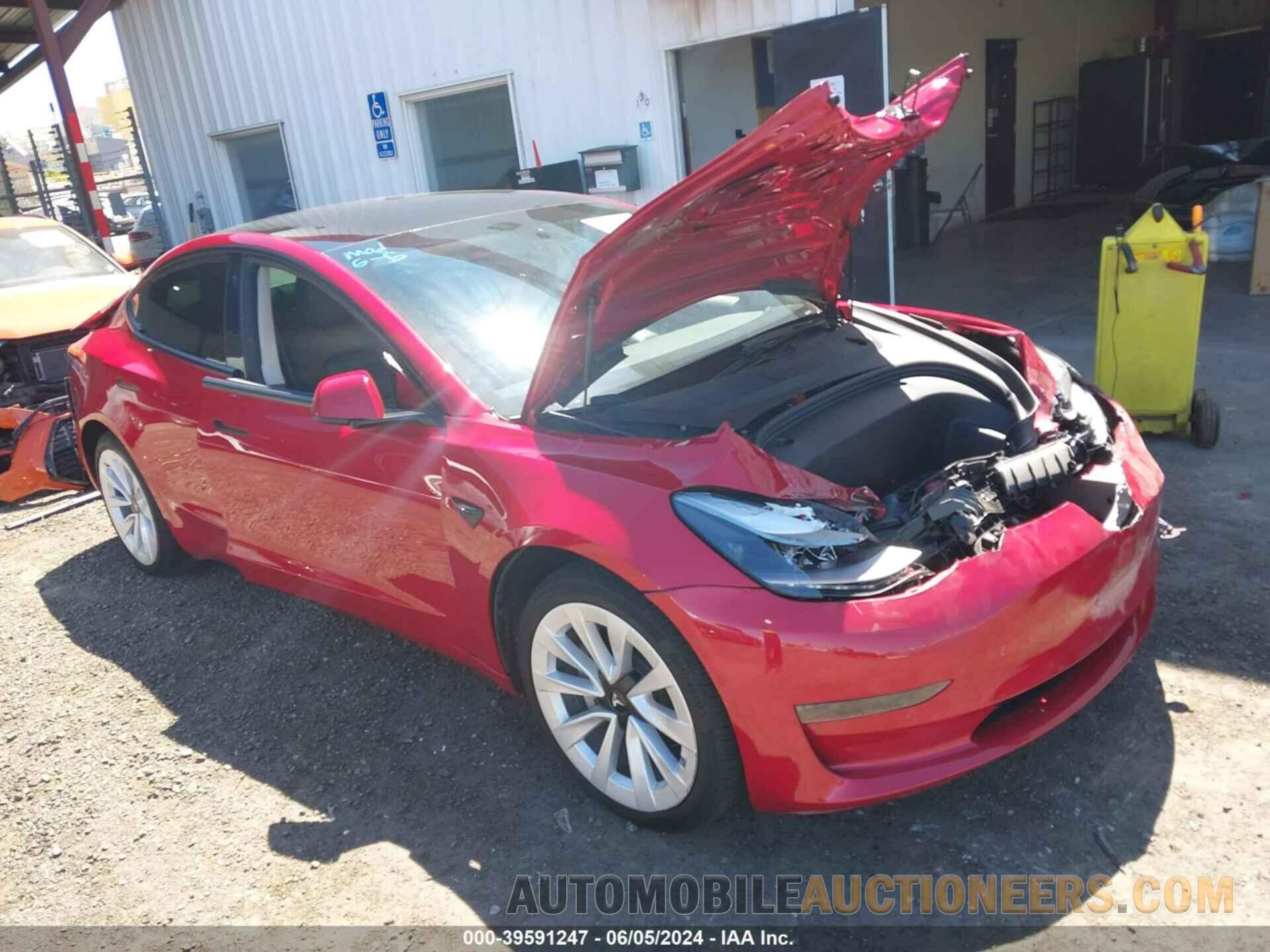 5YJ3E1EA8MF052800 TESLA MODEL 3 2021