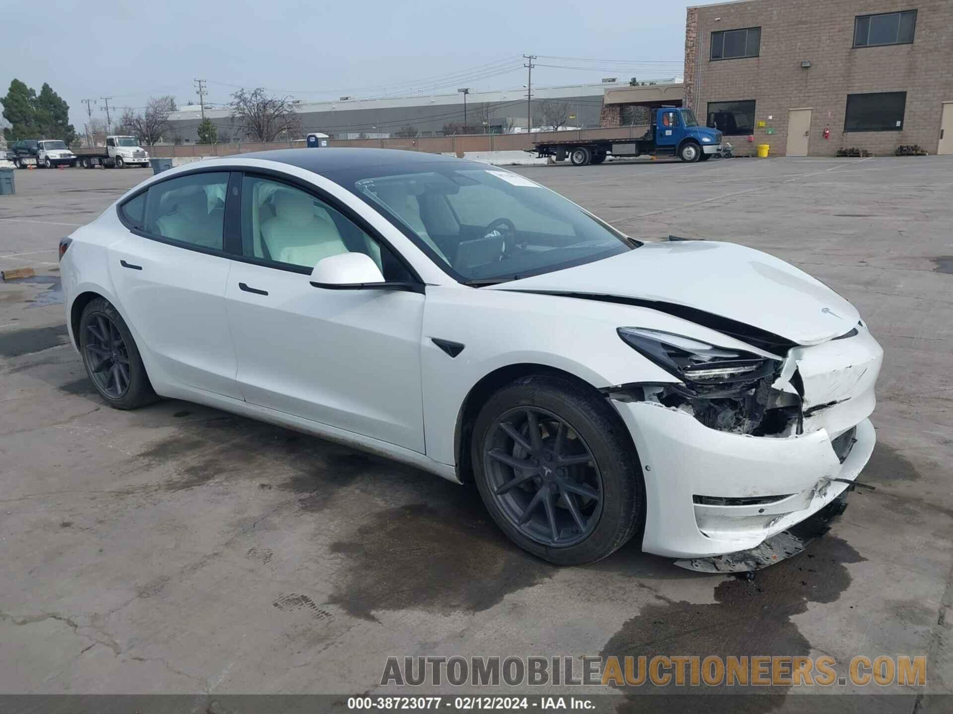 5YJ3E1EA8MF060802 TESLA MODEL 3 2021