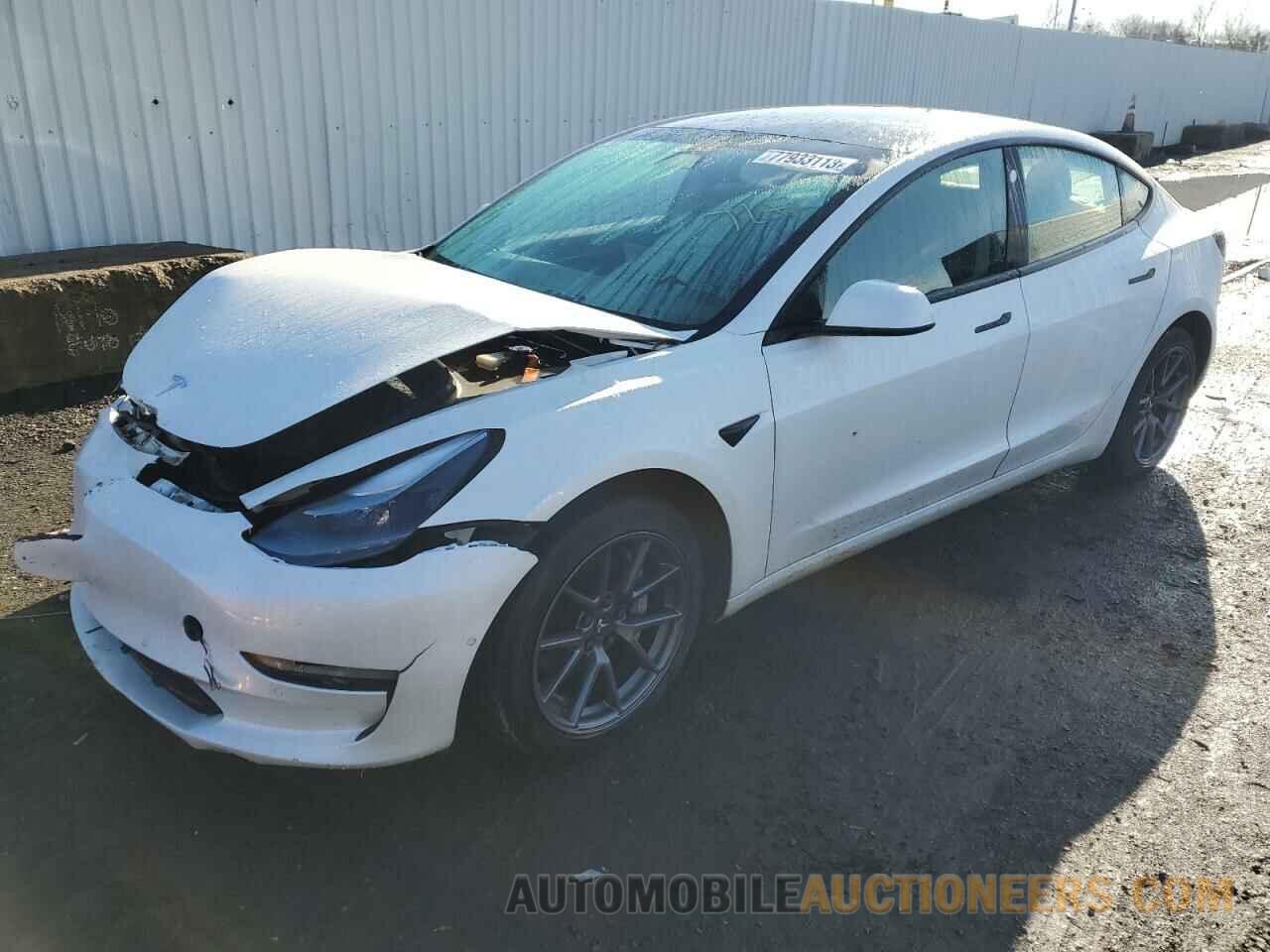 5YJ3E1EA8MF062825 TESLA MODEL 3 2021