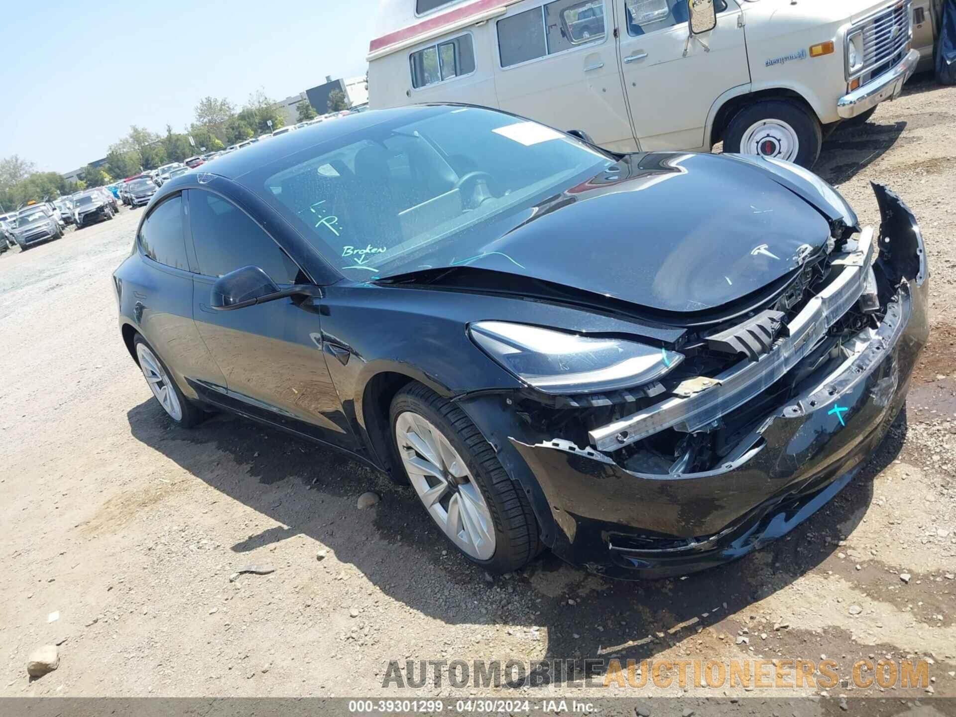 5YJ3E1EA8MF075980 TESLA MODEL 3 2021