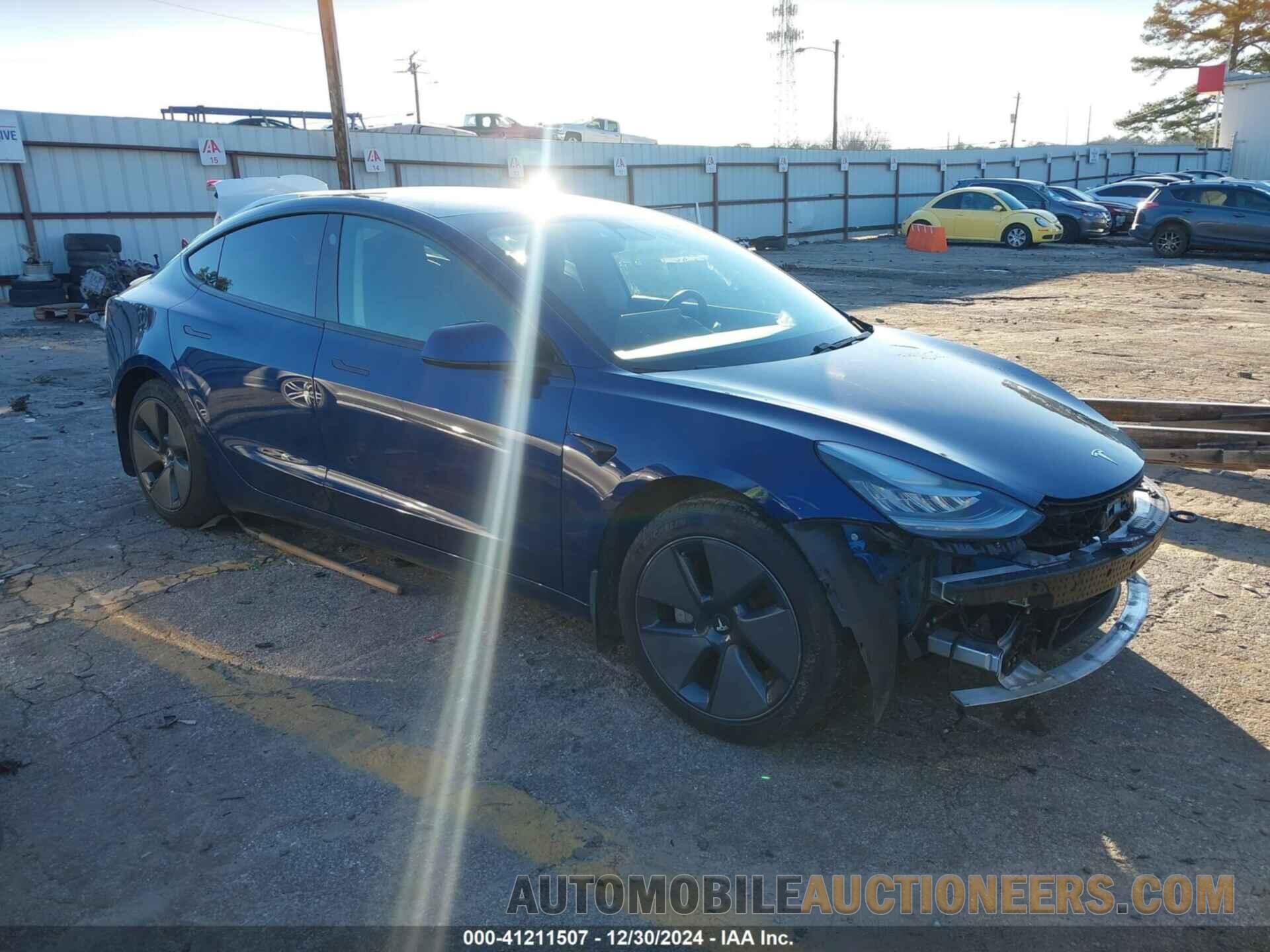 5YJ3E1EA8MF851718 TESLA MODEL 3 2021