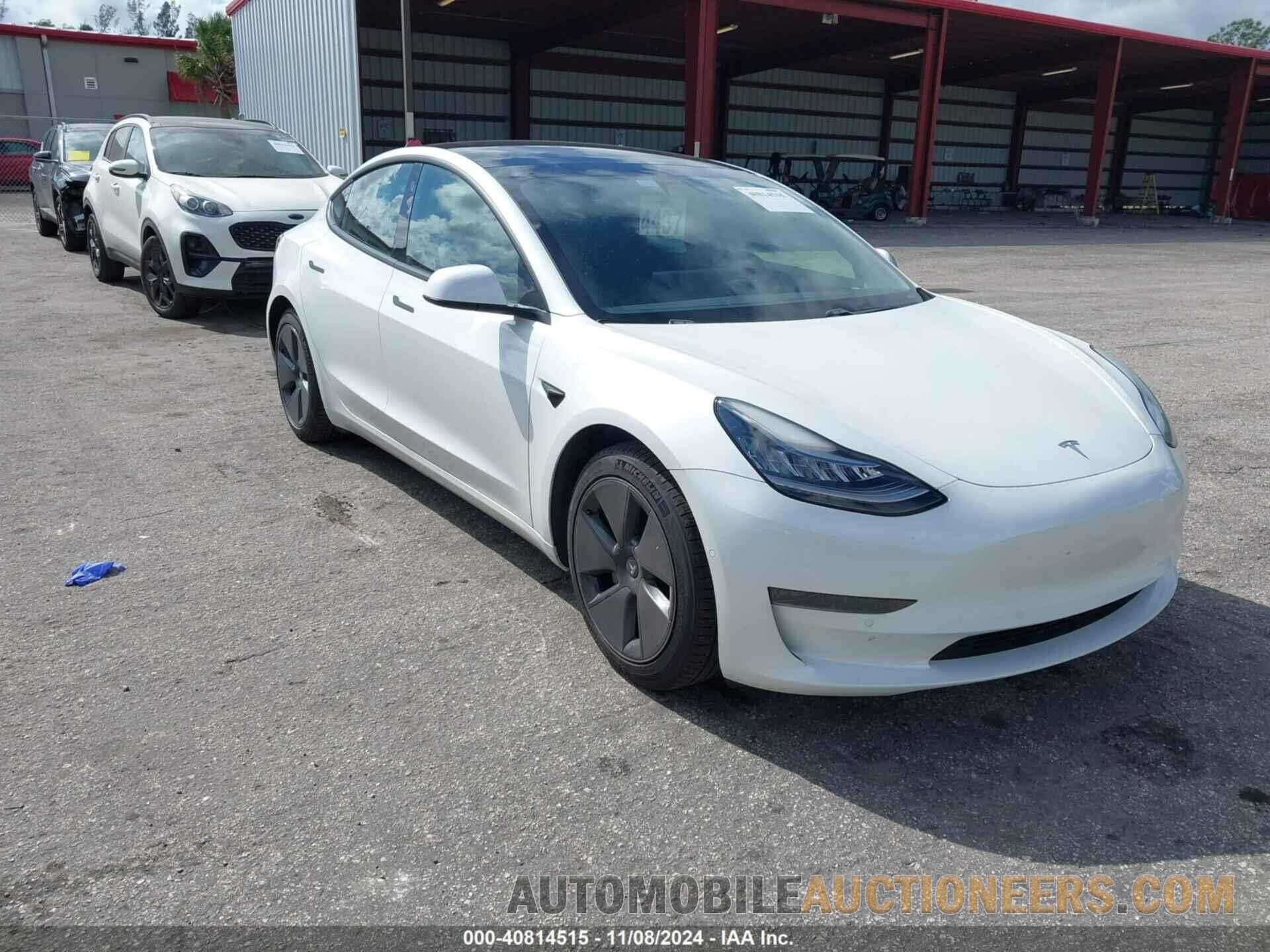 5YJ3E1EA8MF852111 TESLA MODEL 3 2021