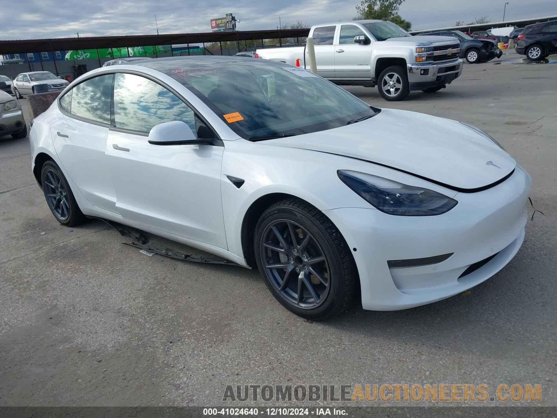 5YJ3E1EA8MF871578 TESLA MODEL 3 2021