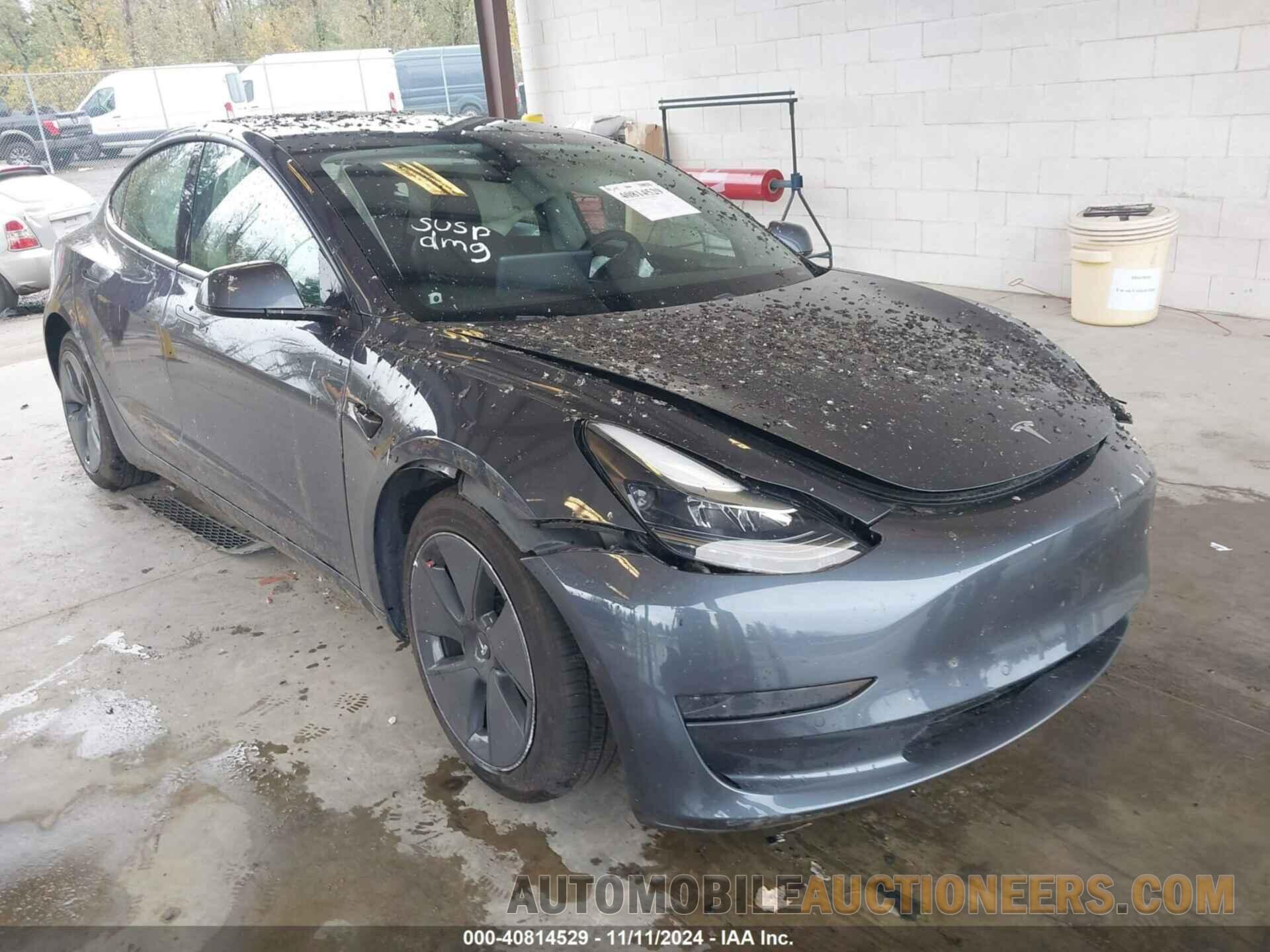 5YJ3E1EA8MF873136 TESLA MODEL 3 2021