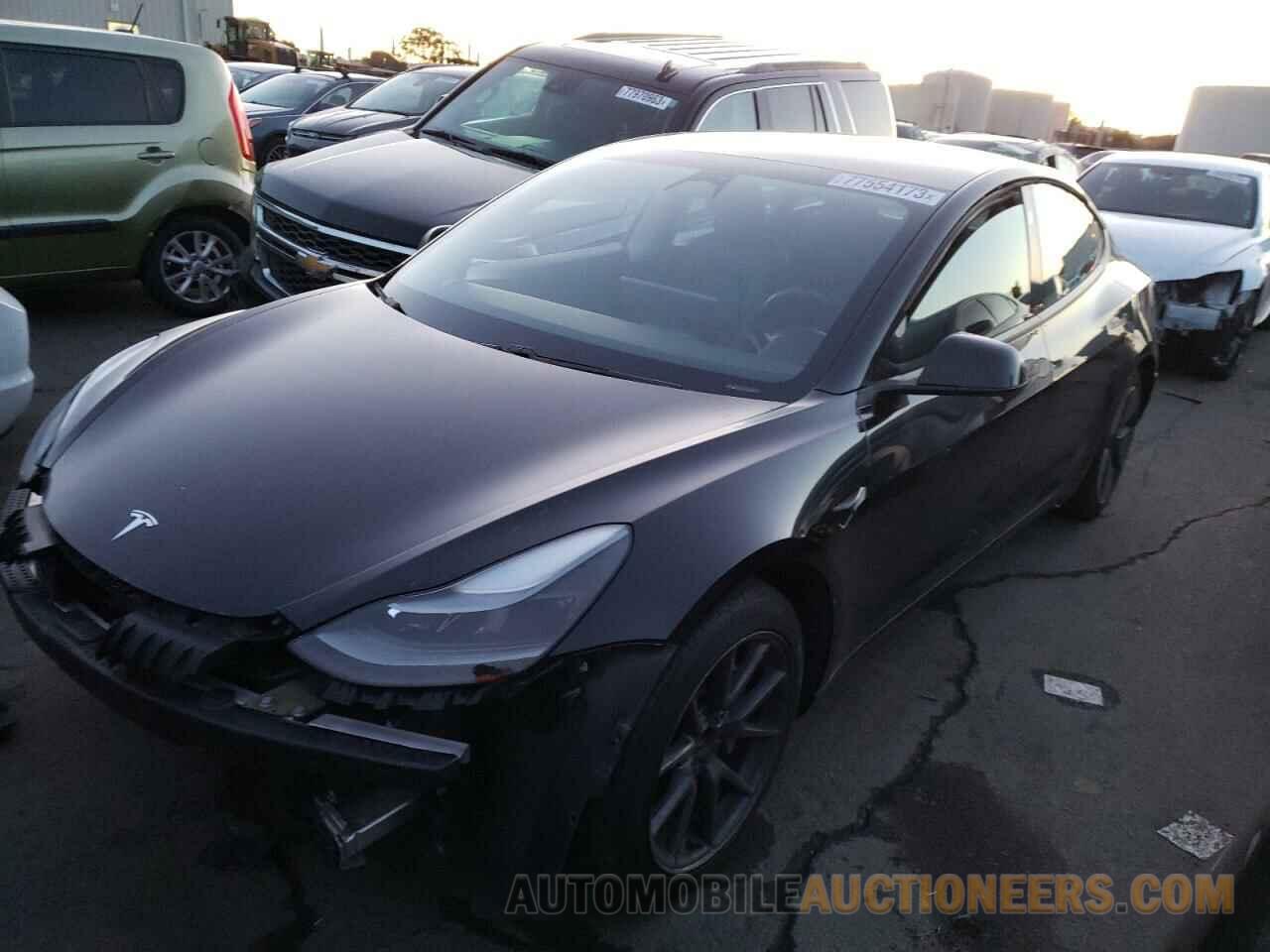 5YJ3E1EA8MF875713 TESLA MODEL 3 2021