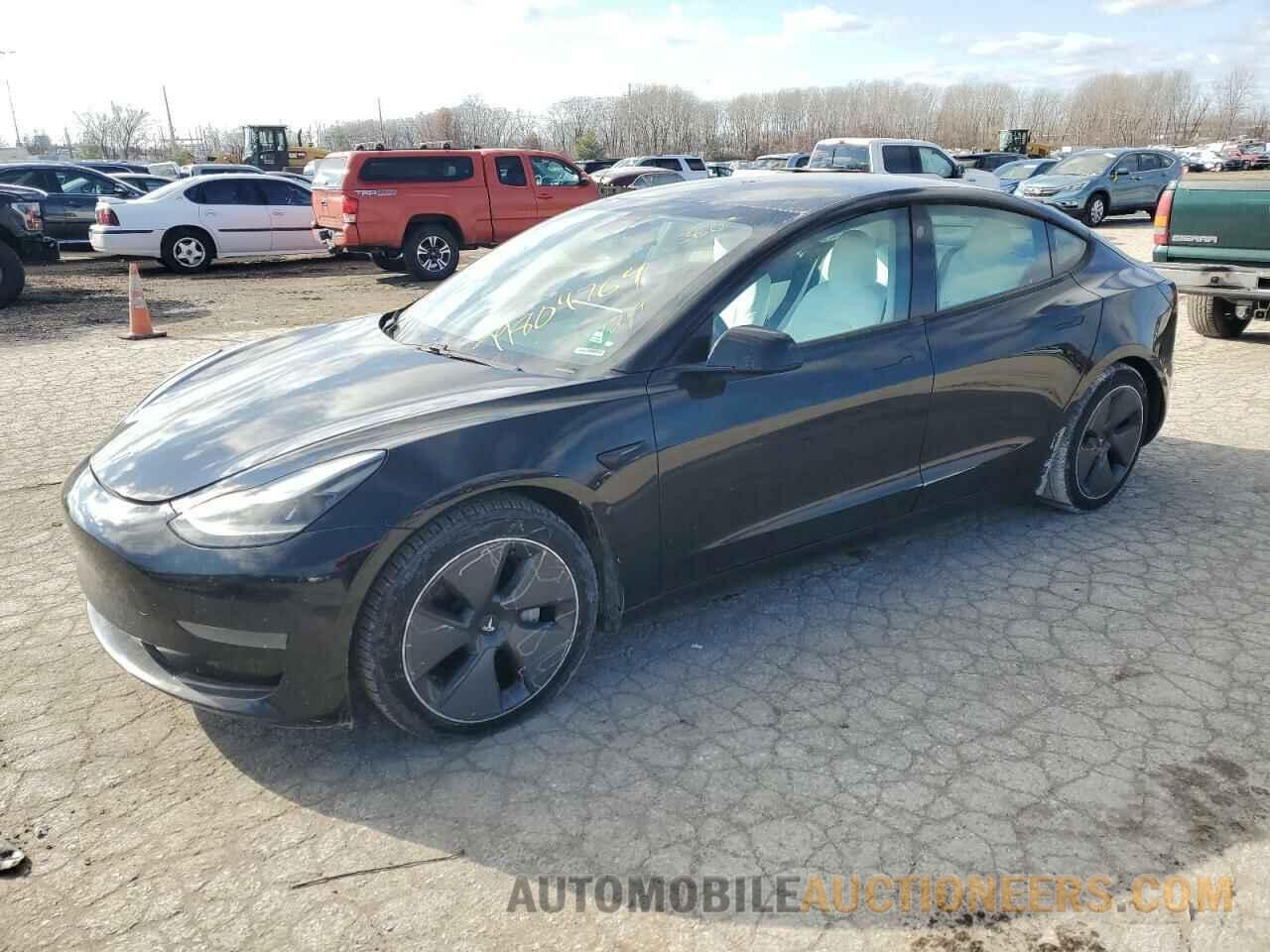 5YJ3E1EA8MF921895 TESLA MODEL 3 2021