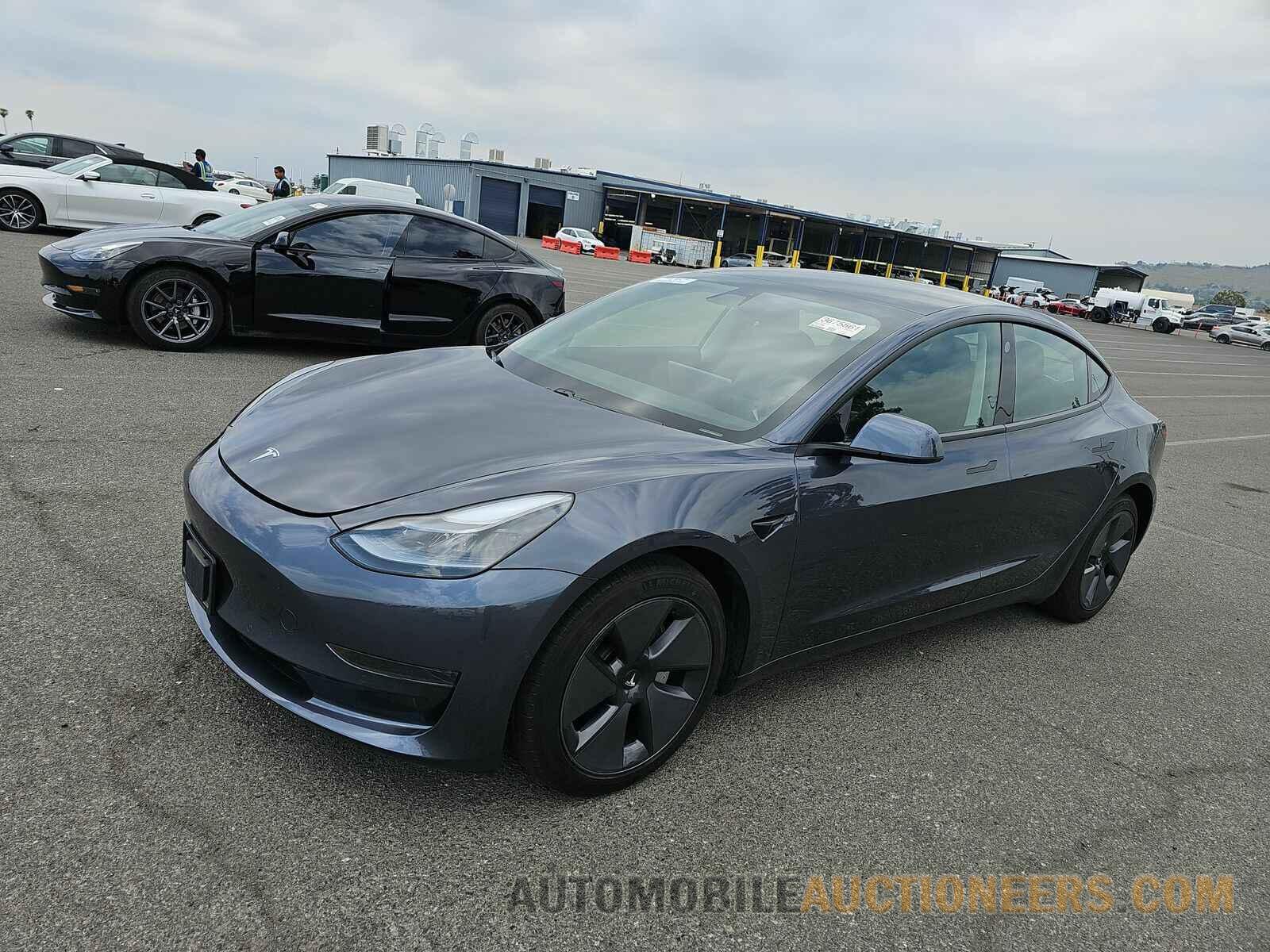 5YJ3E1EA8MF923341 Tesla Model 3 2021