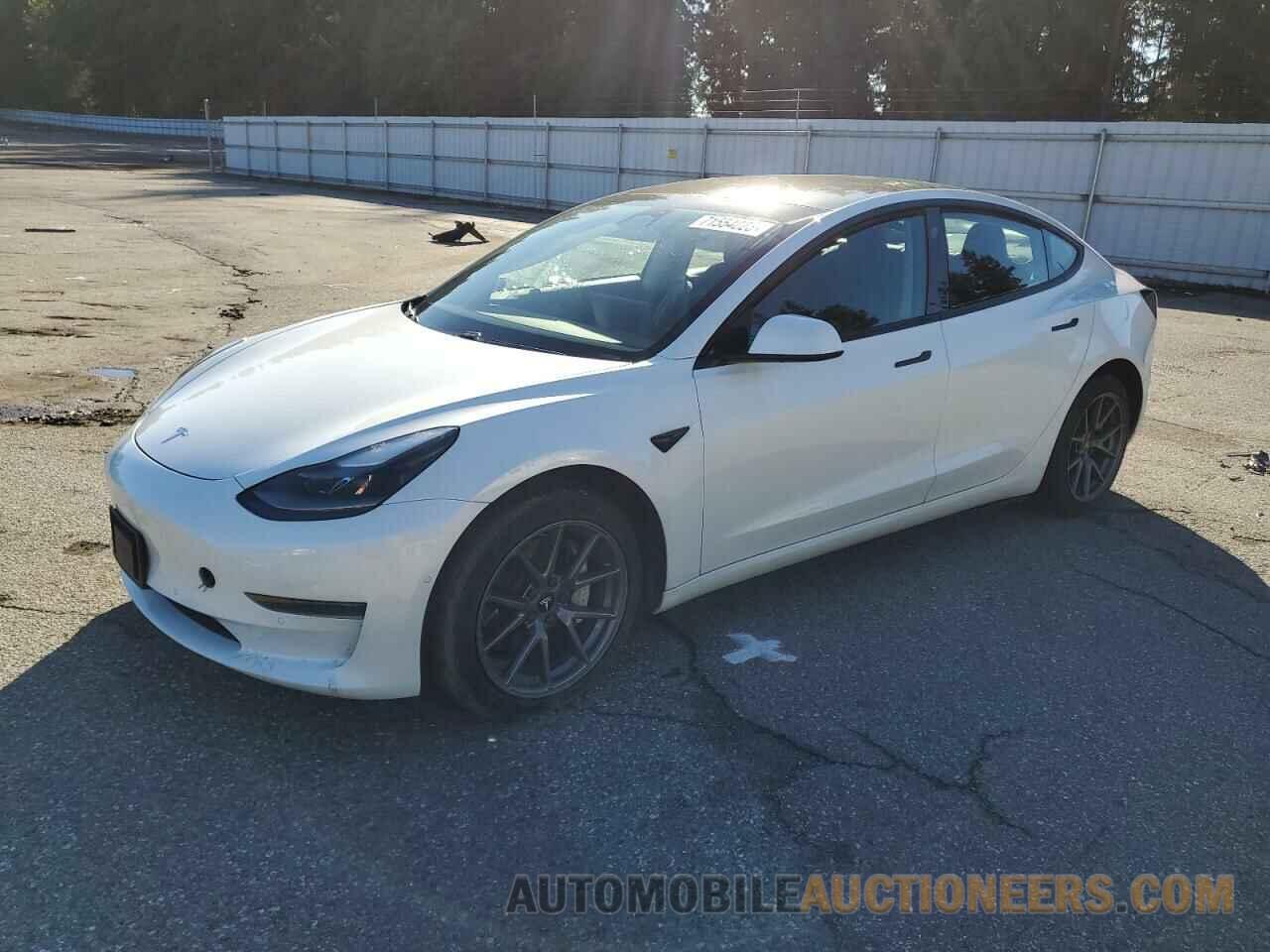 5YJ3E1EA8MF930516 TESLA MODEL 3 2021